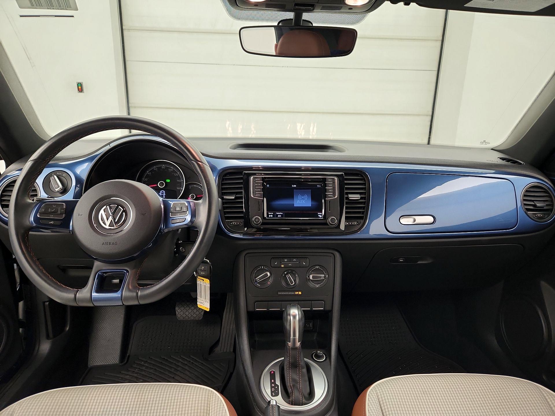 Thumbnail: 2017 Volkswagen Beetle - 9