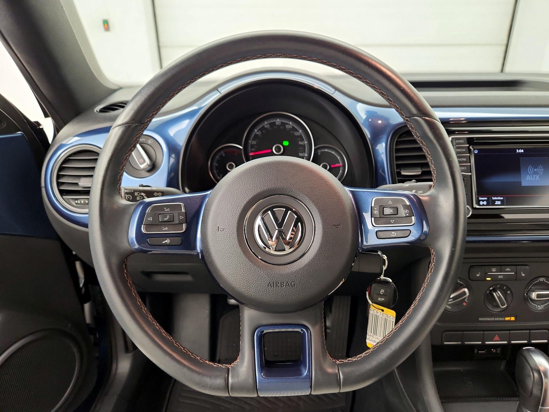 Thumbnail: 2017 Volkswagen Beetle - 10