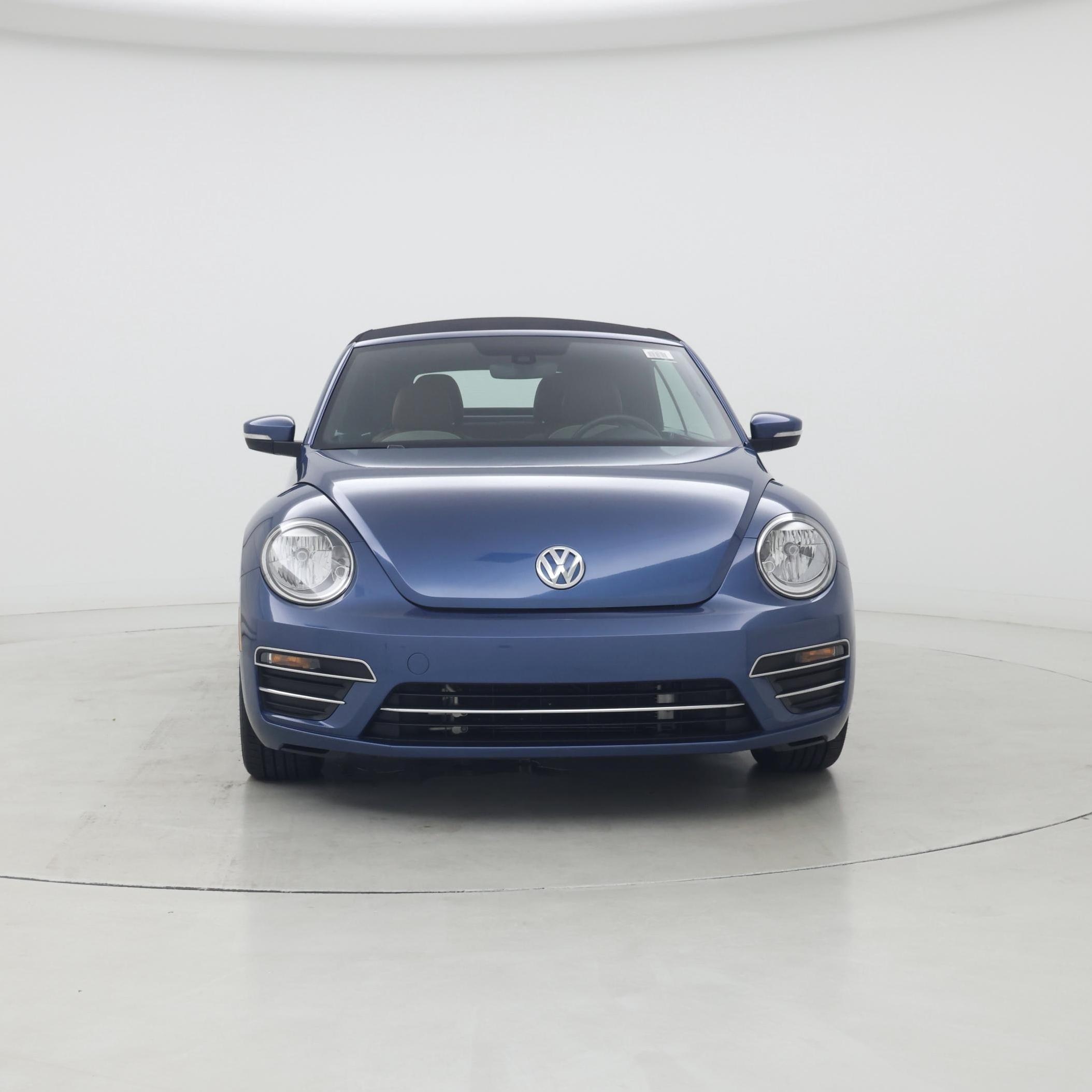 Thumbnail: 2017 Volkswagen Beetle - 5