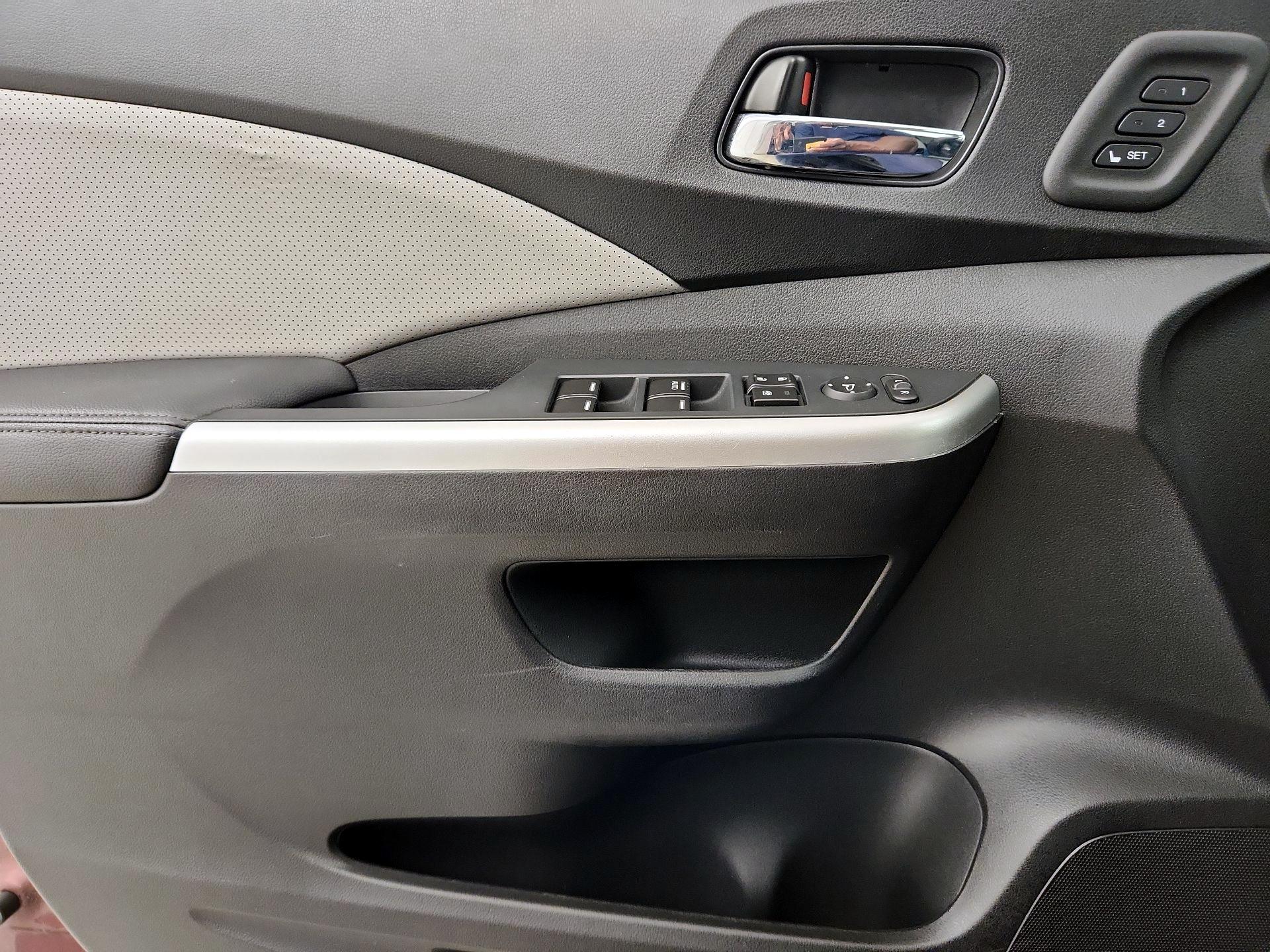 Thumbnail: 2015 Honda CR-V - 12