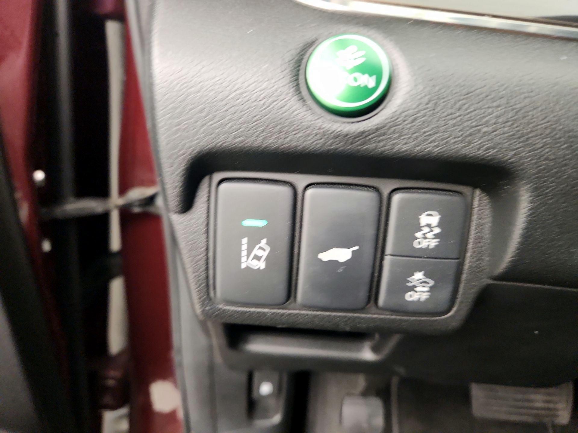 Thumbnail: 2015 Honda CR-V - 13