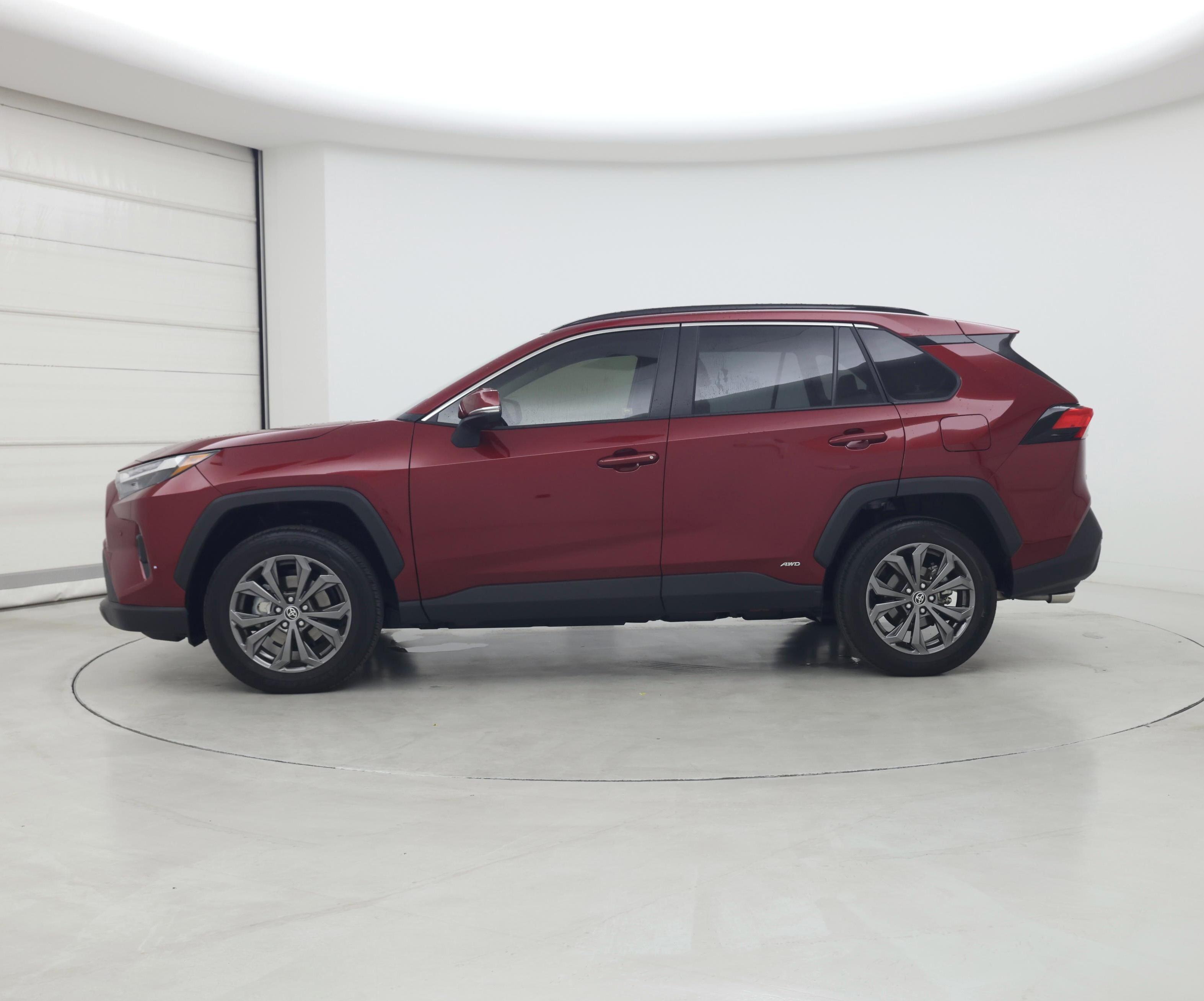 Thumbnail: 2025 Toyota RAV4 - 3