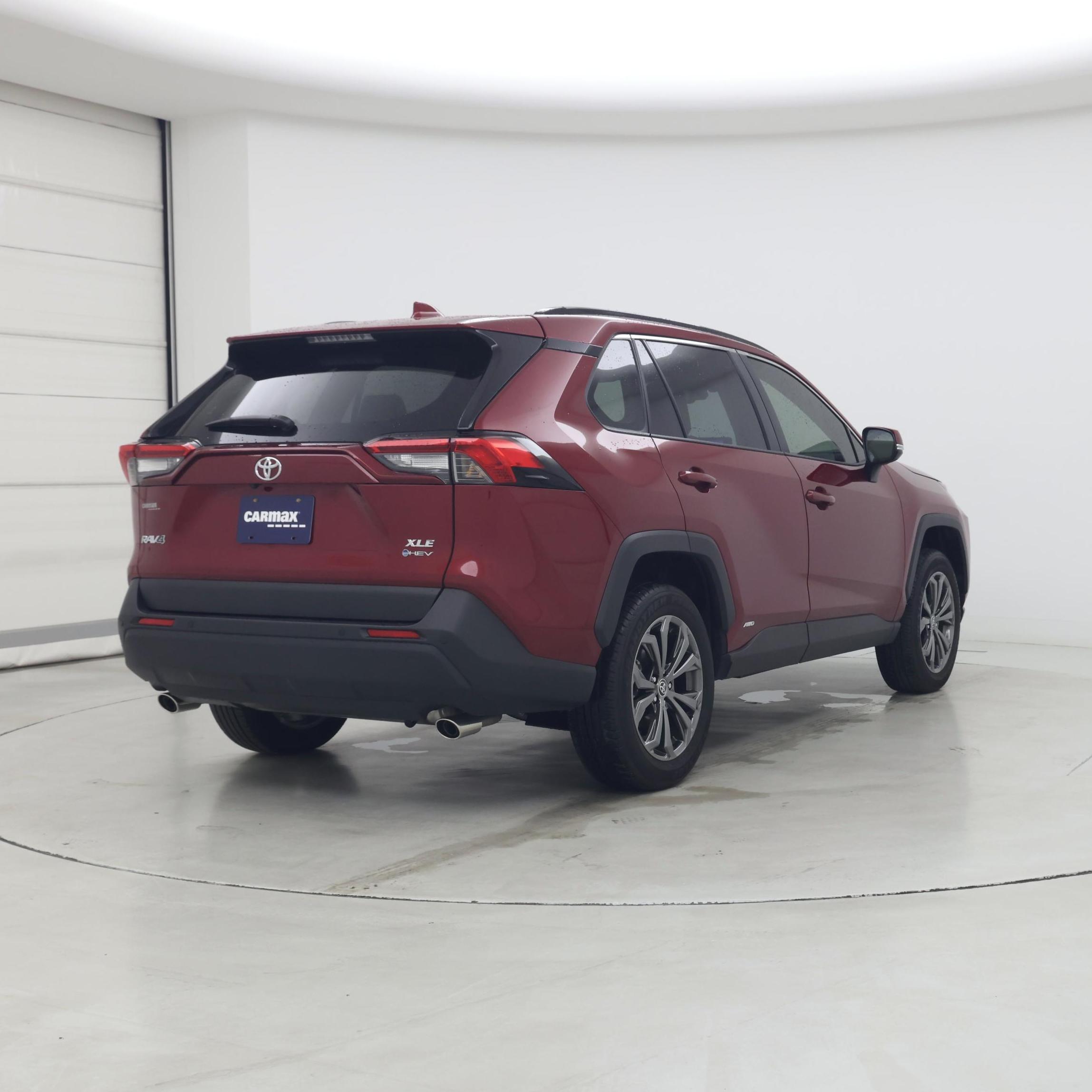 Thumbnail: 2025 Toyota RAV4 - 8