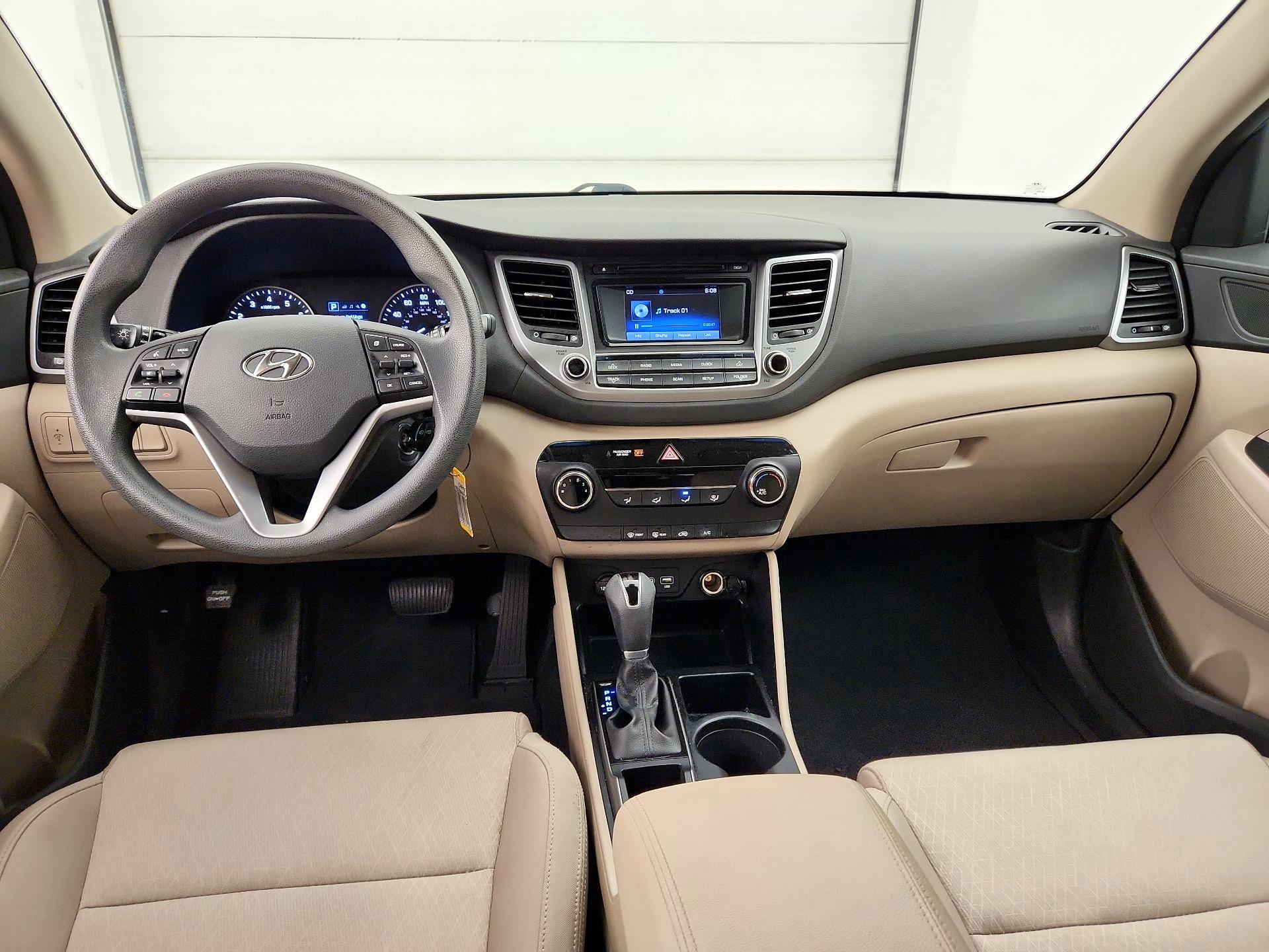 Thumbnail: 2017 Hyundai Tucson - 9
