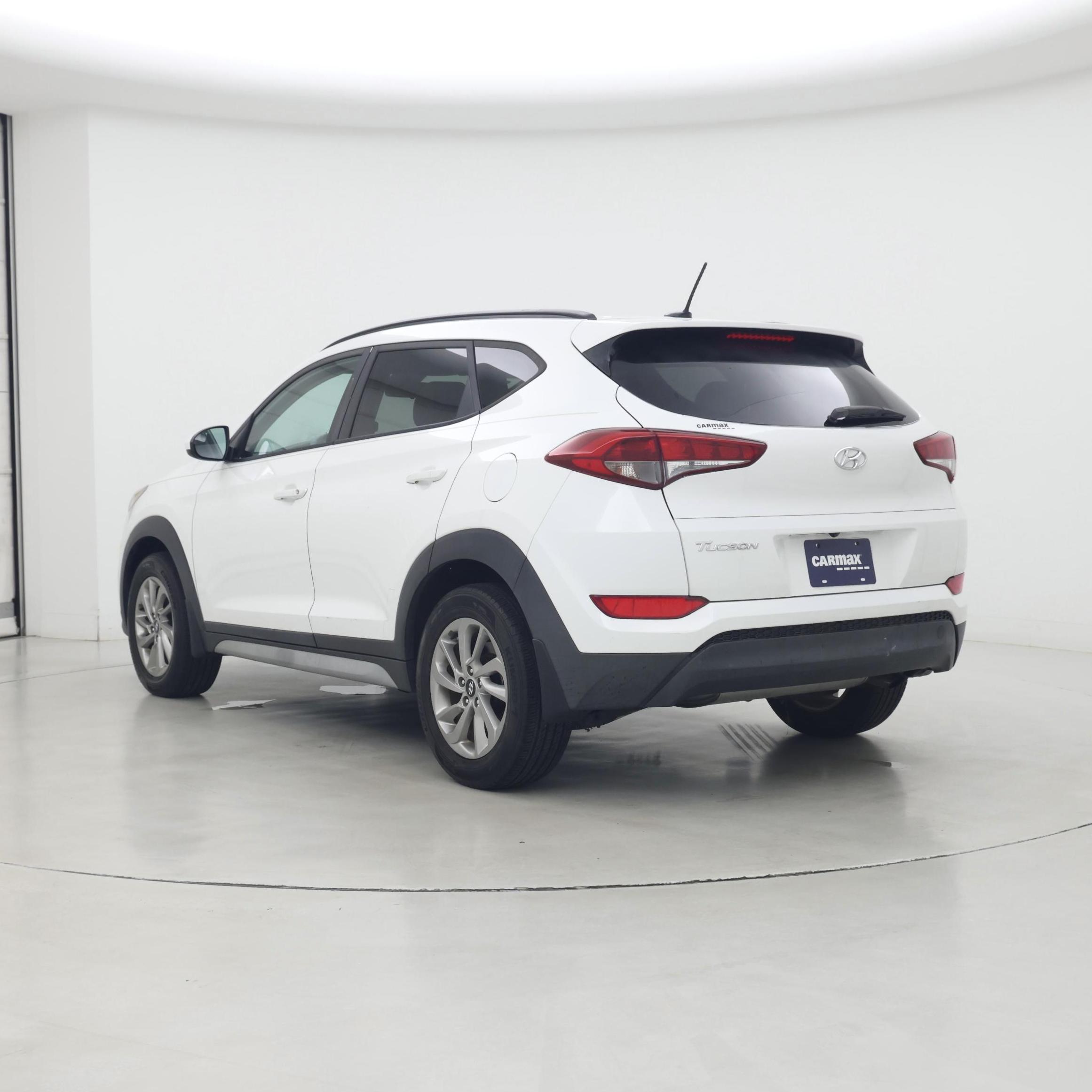 Thumbnail: 2017 Hyundai Tucson - 2