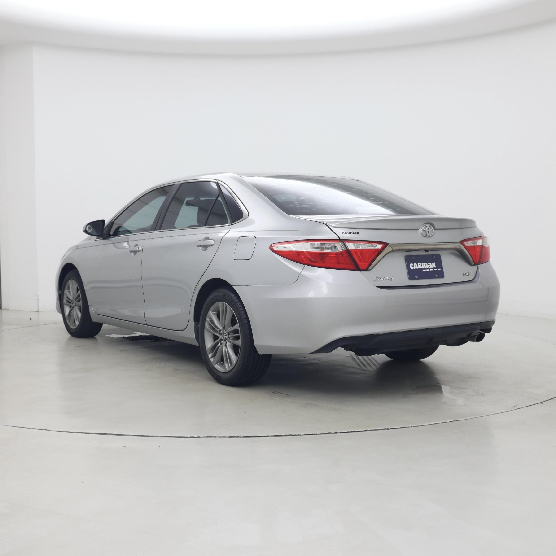 Thumbnail: 2016 Toyota Camry - 2