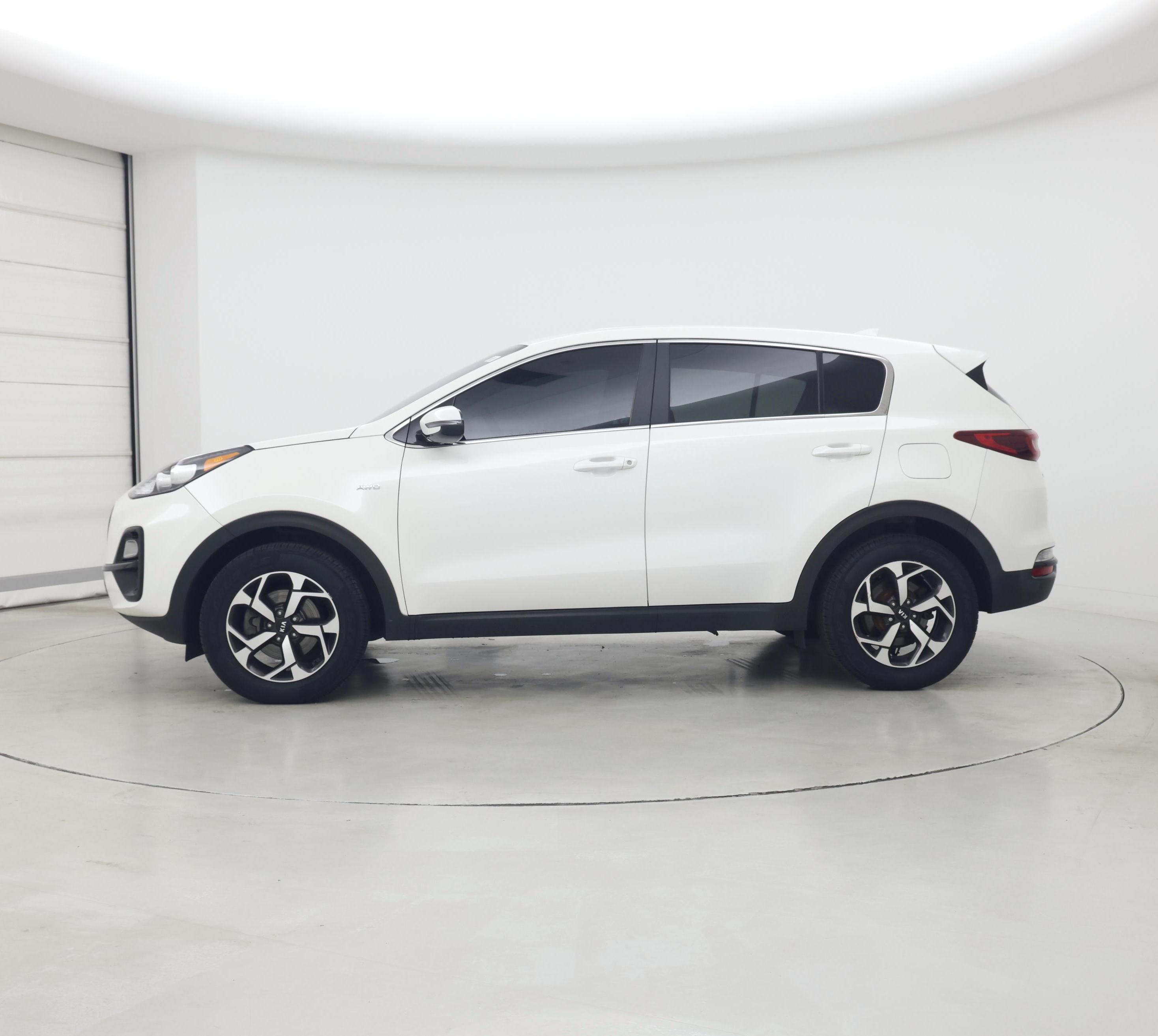 Thumbnail: 2021 Kia Sportage - 3