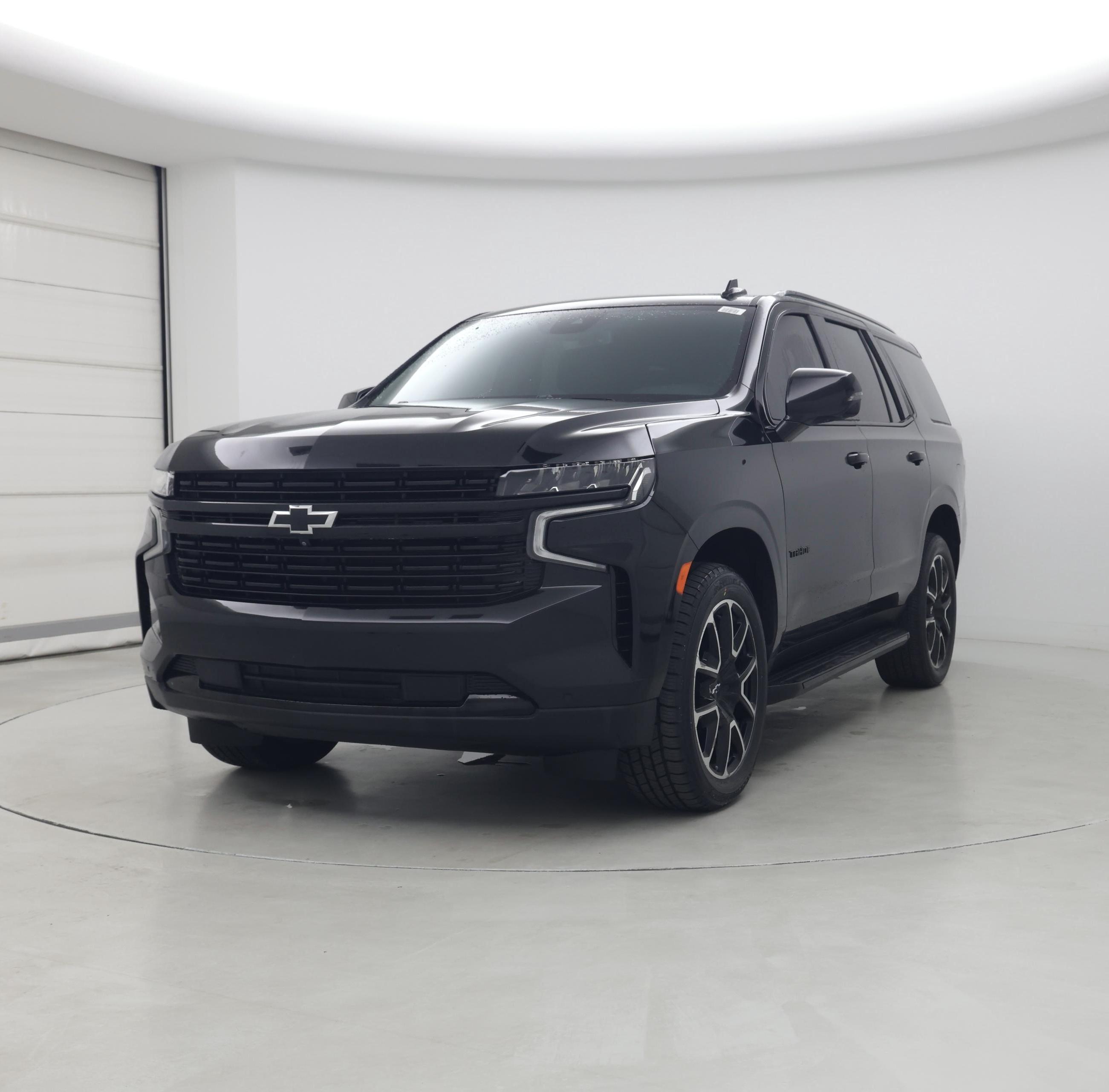 Thumbnail: 2023 Chevrolet Tahoe - 4
