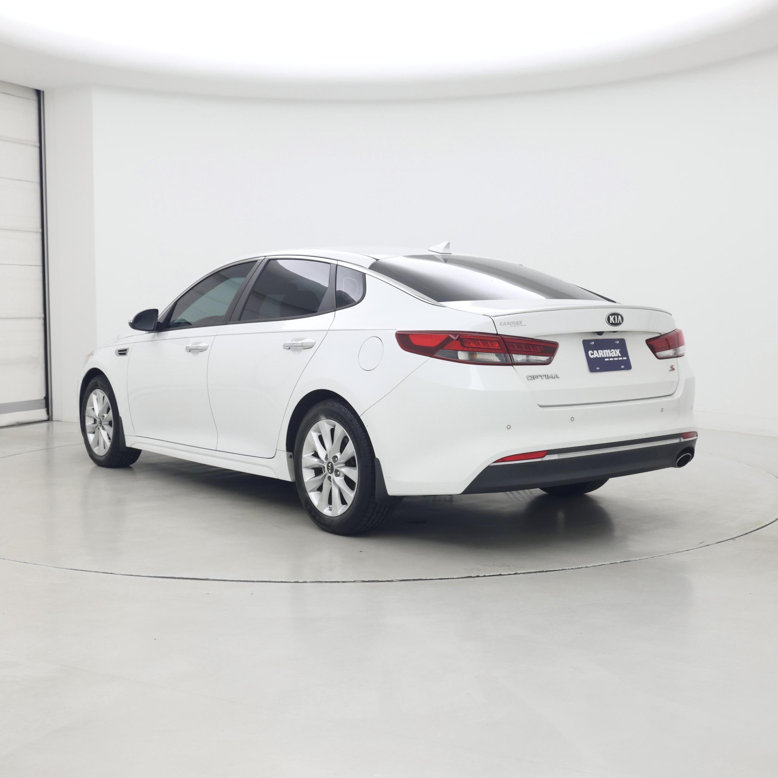 Thumbnail: 2018 Kia Optima - 2