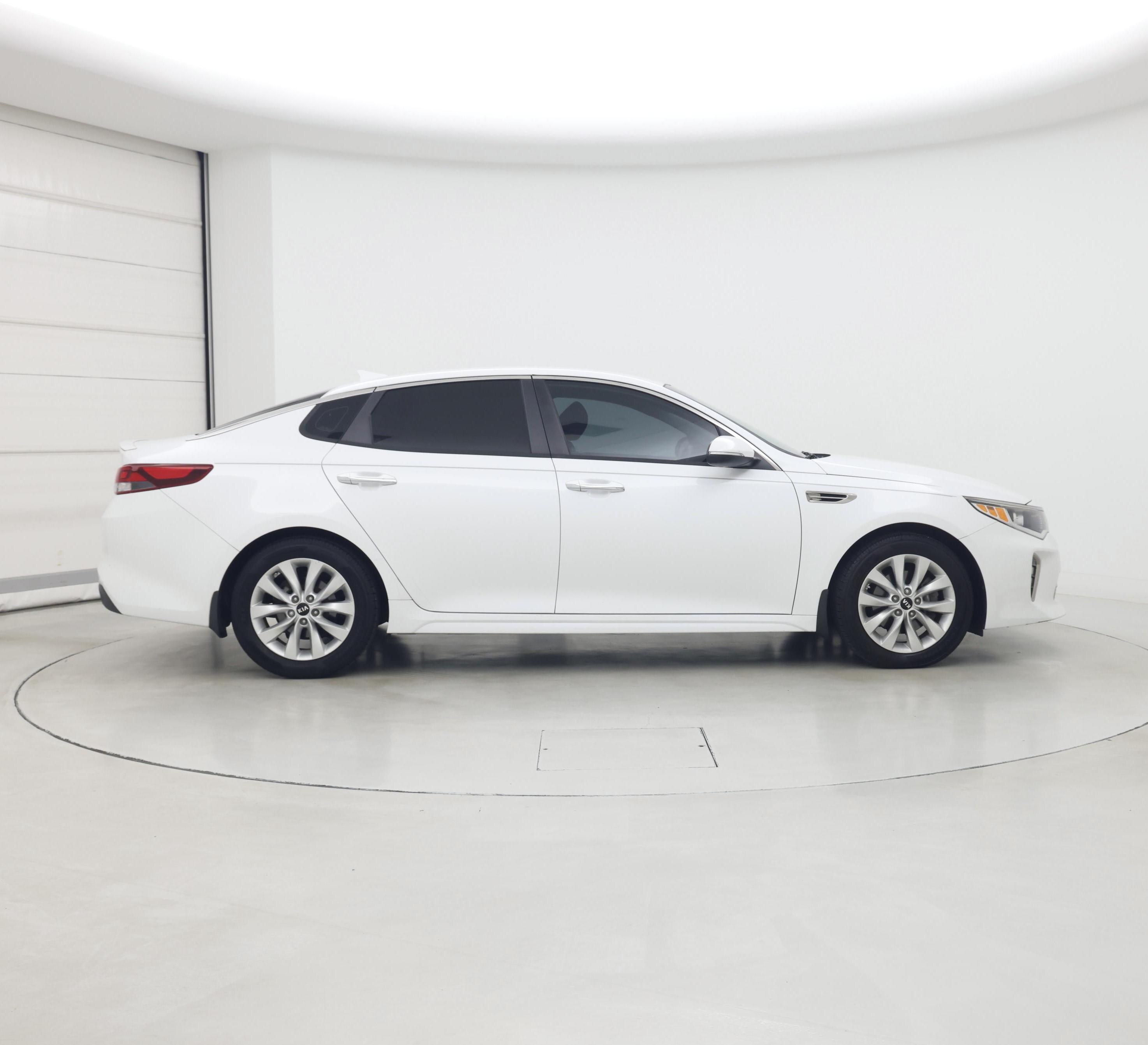 Thumbnail: 2018 Kia Optima - 7