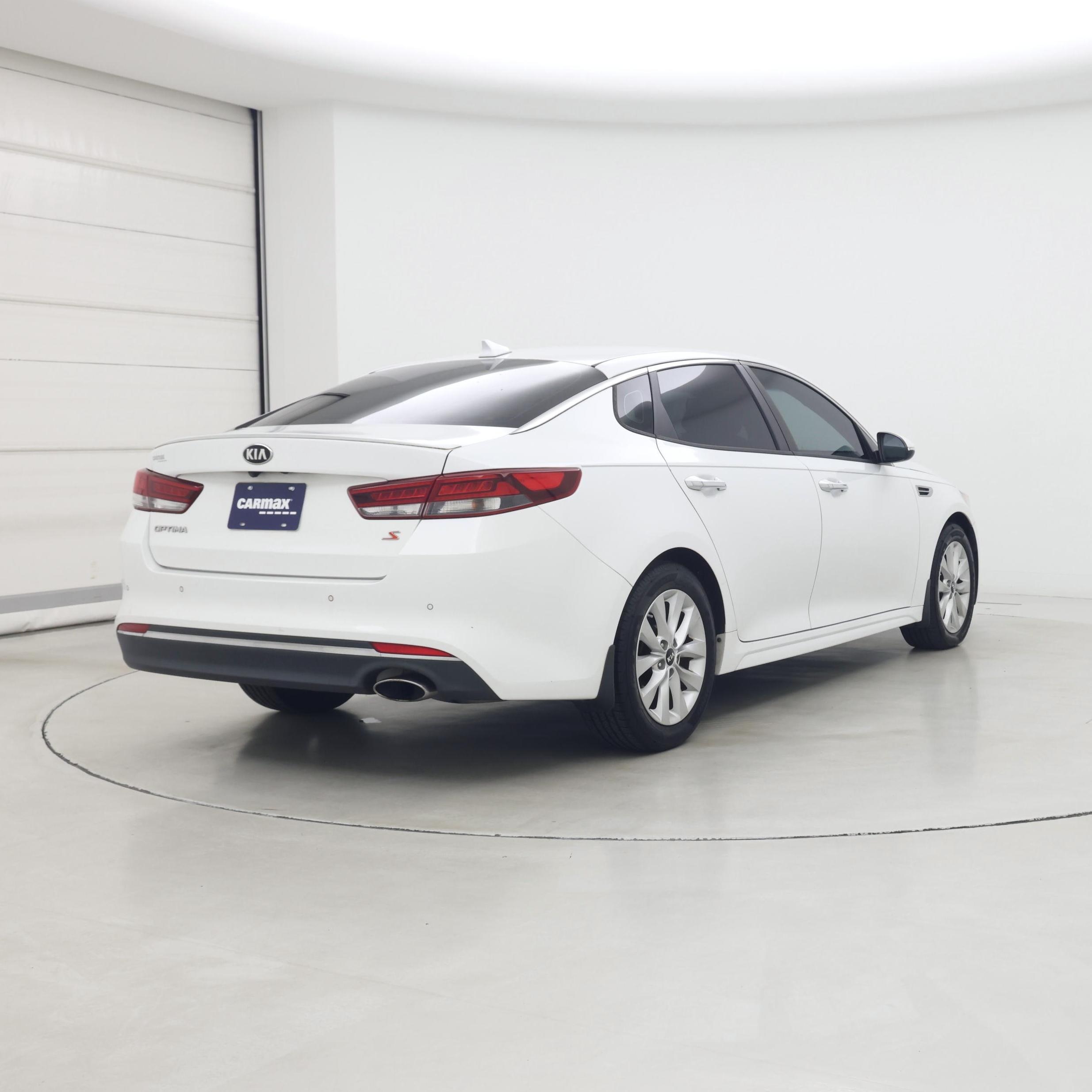 Thumbnail: 2018 Kia Optima - 8