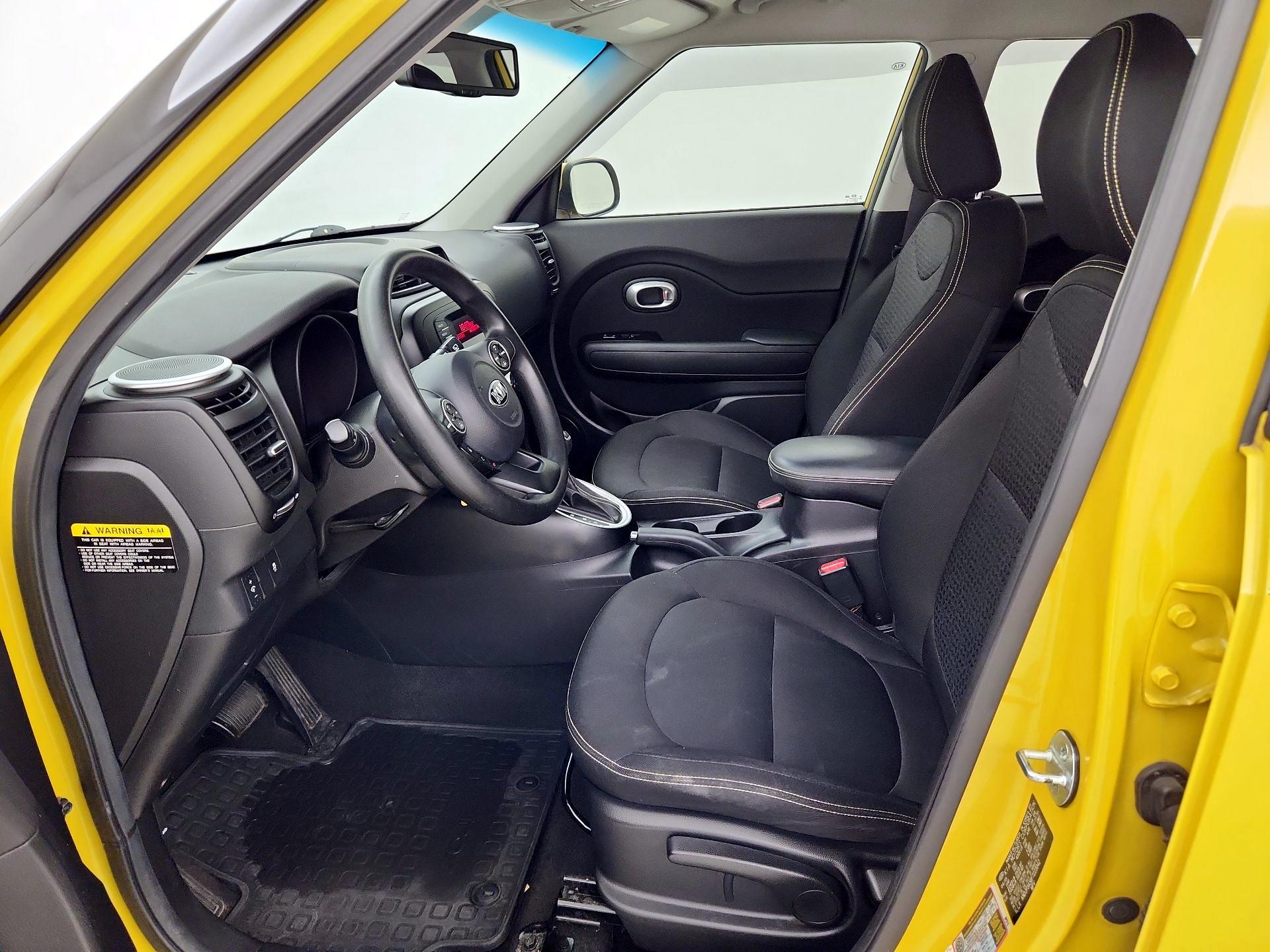 Thumbnail: 2015 Kia Soul - 11