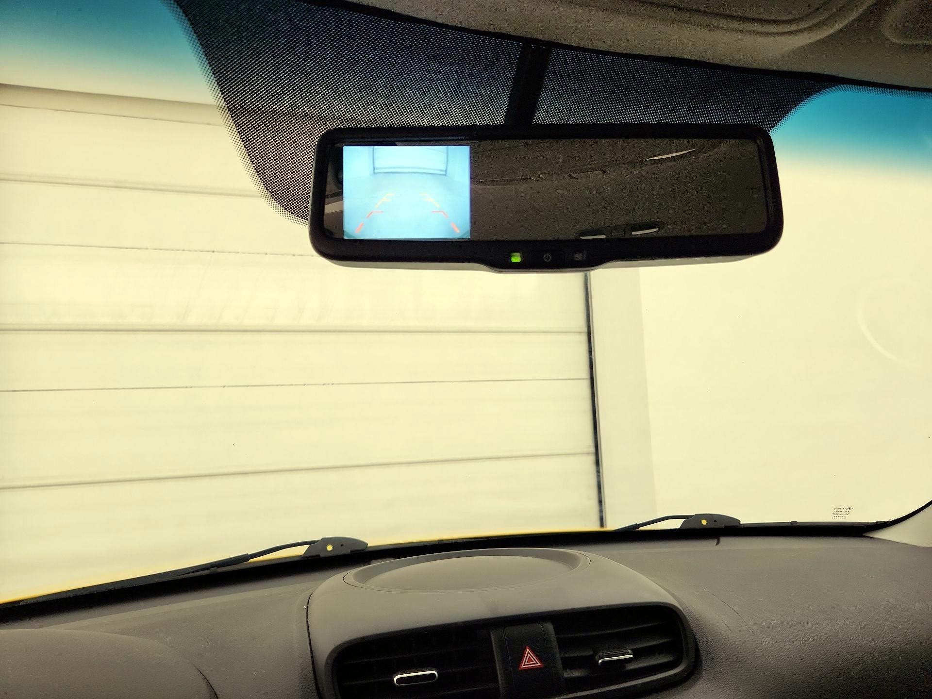Thumbnail: 2015 Kia Soul - 14