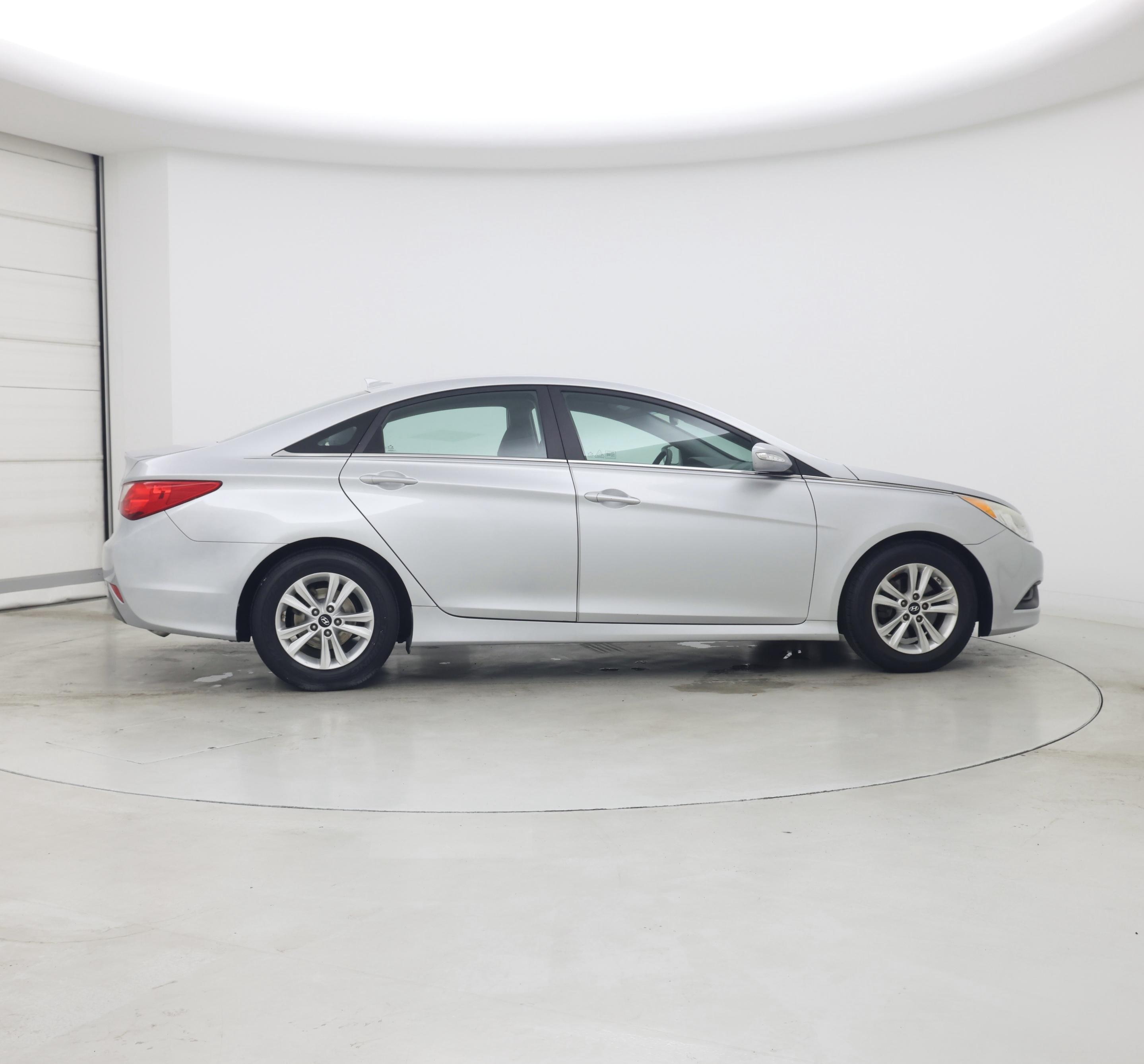 Thumbnail: 2014 Hyundai Sonata - 7