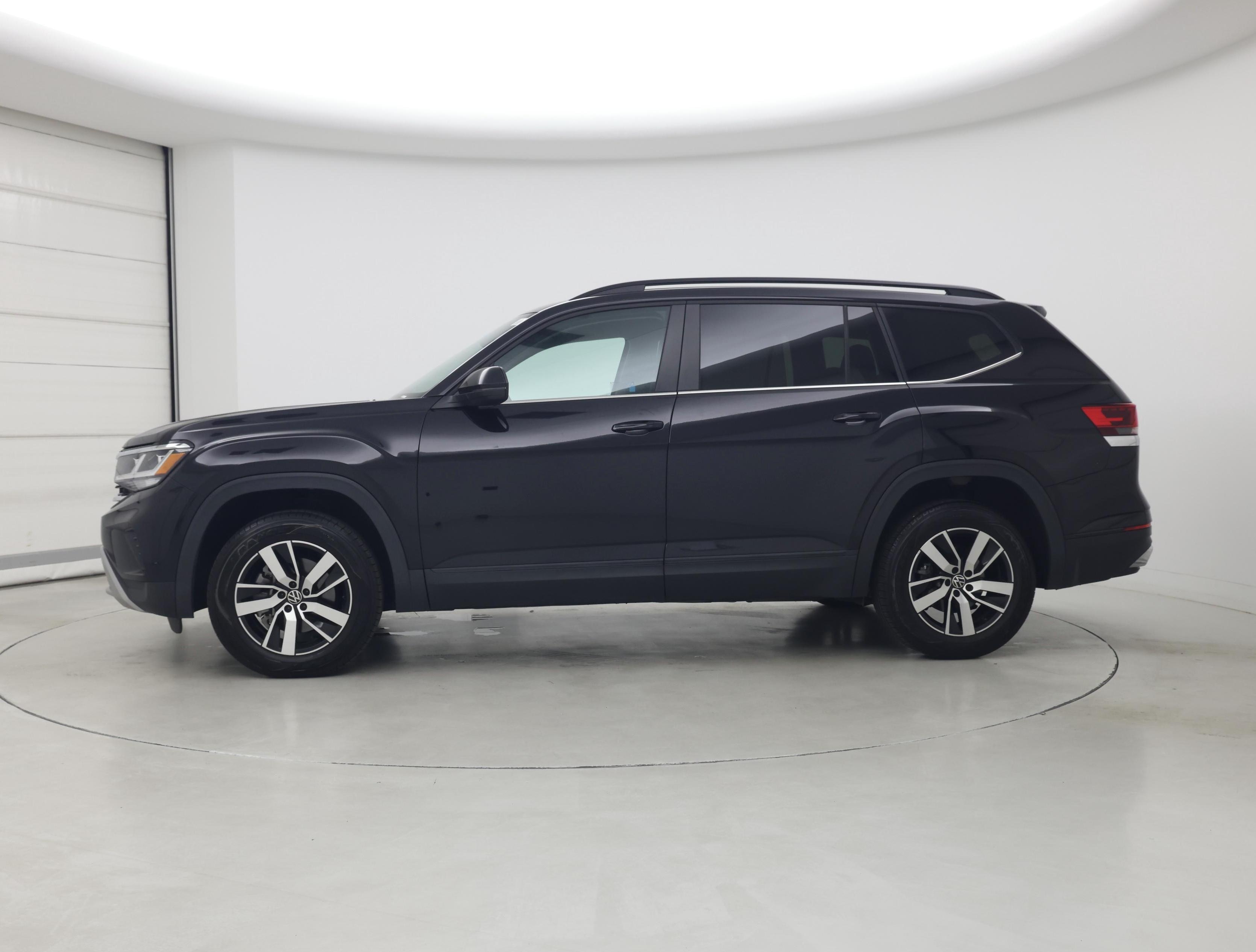 Thumbnail: 2022 Volkswagen Atlas - 3