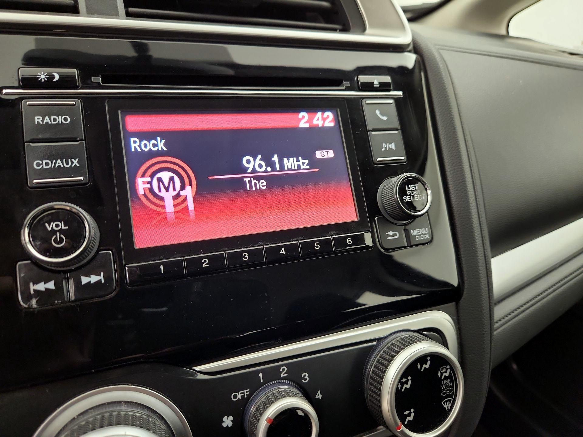 Thumbnail: 2015 Honda Fit - 15