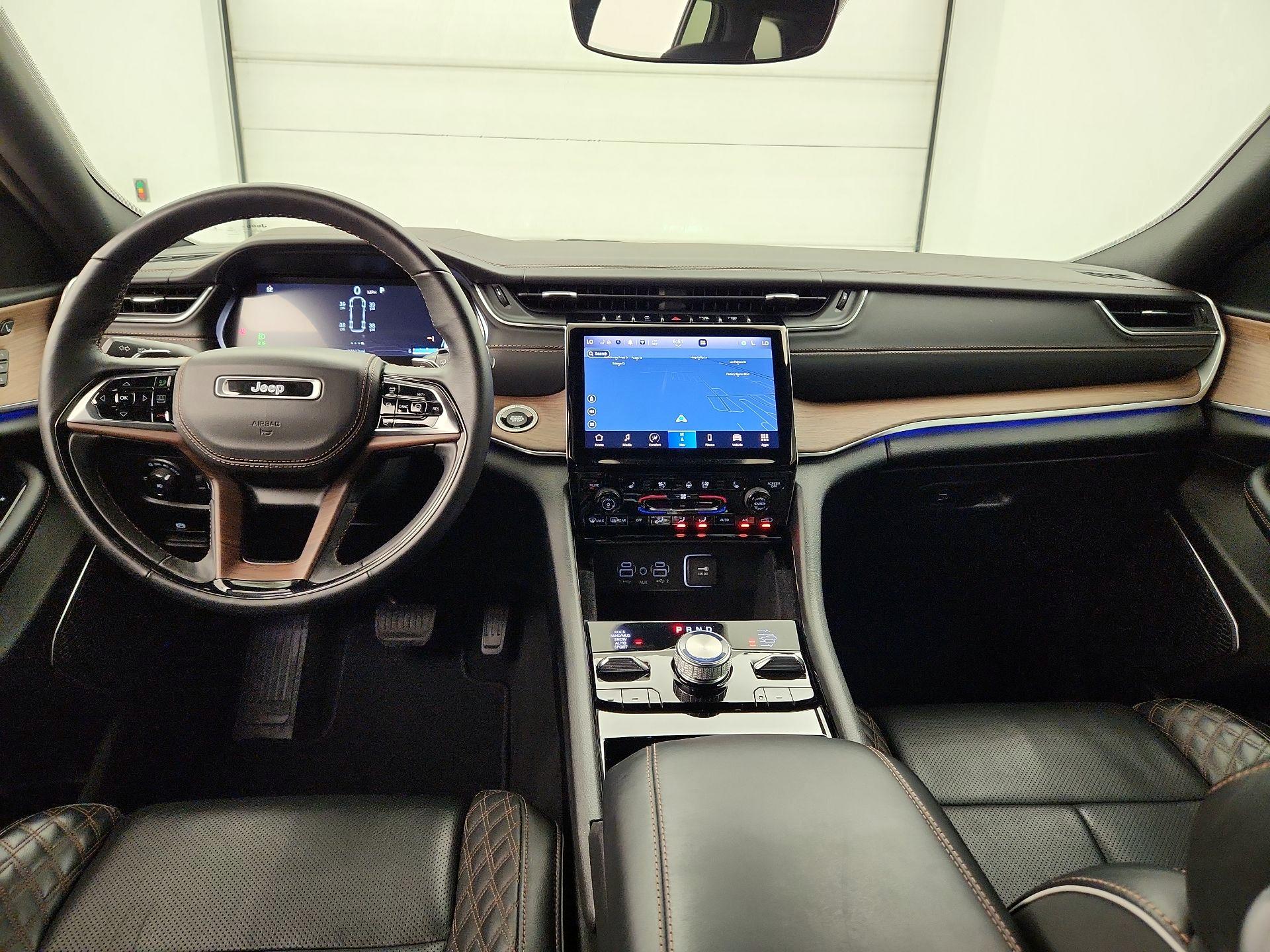 Thumbnail: 2022 Jeep Grand Cherokee - 9