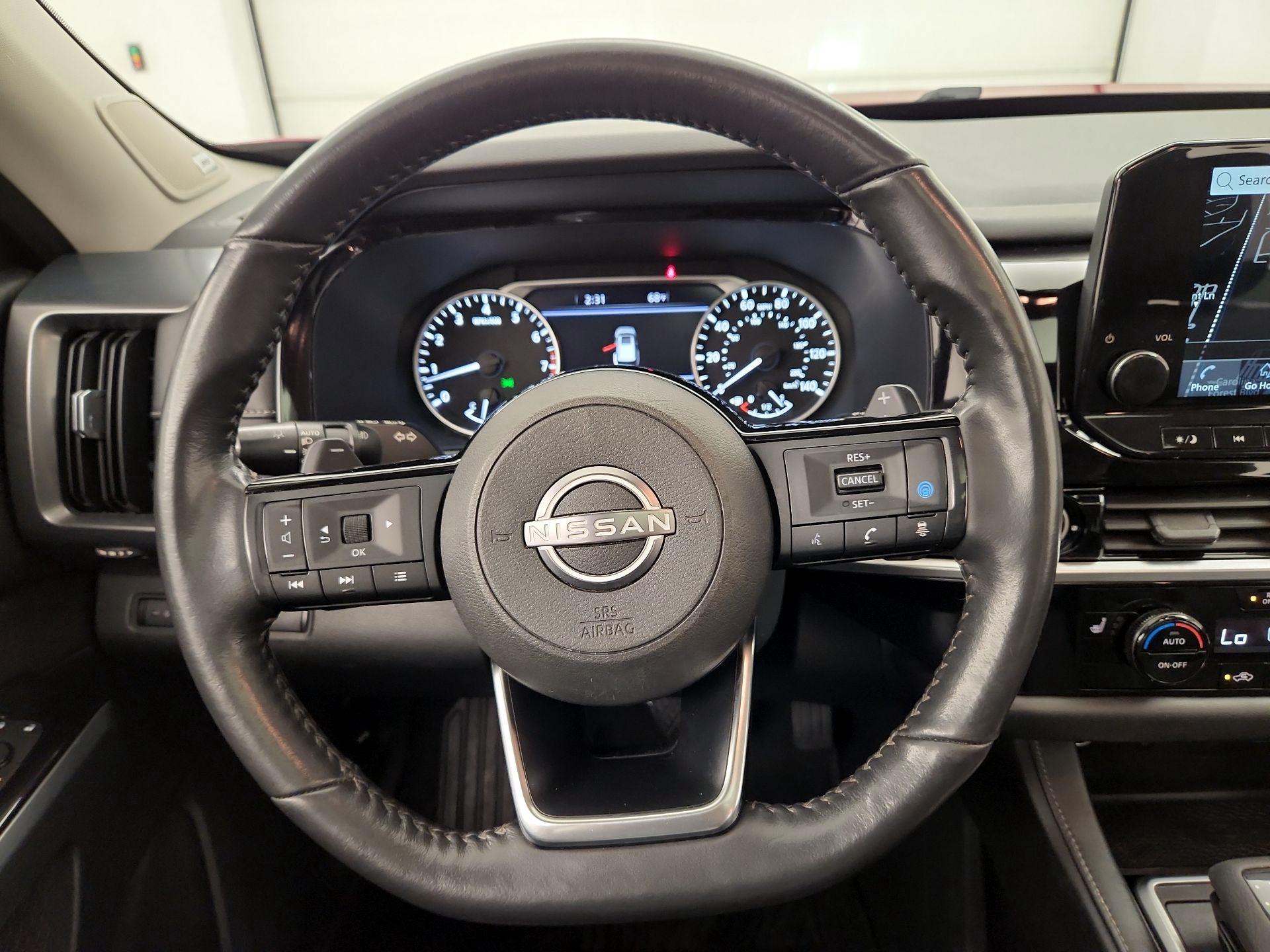 Thumbnail: 2022 Nissan Pathfinder - 10