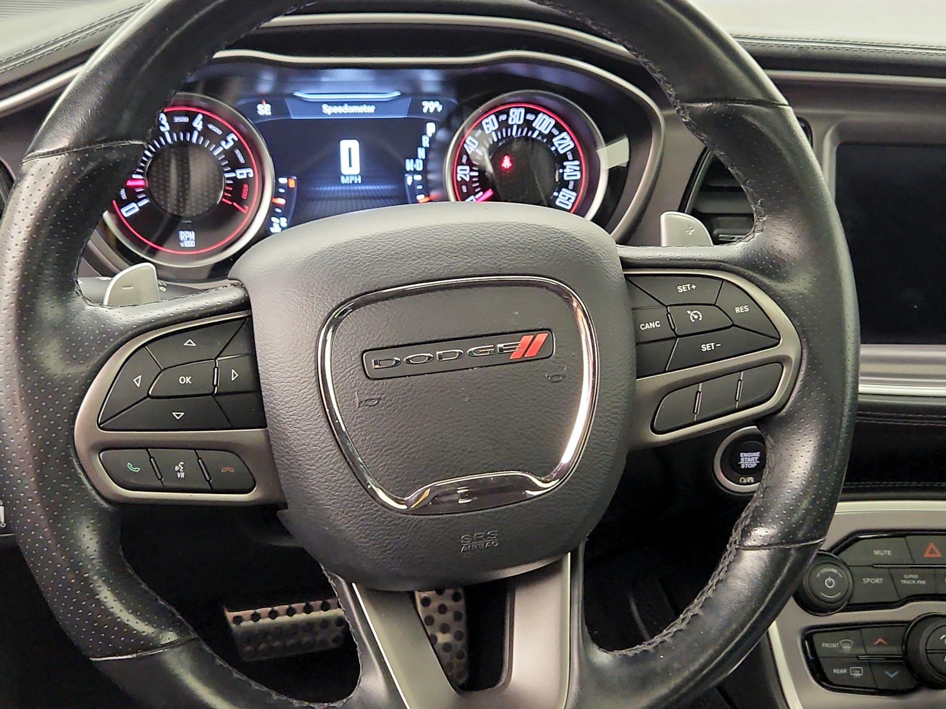 Thumbnail: 2020 Dodge Challenger - 10