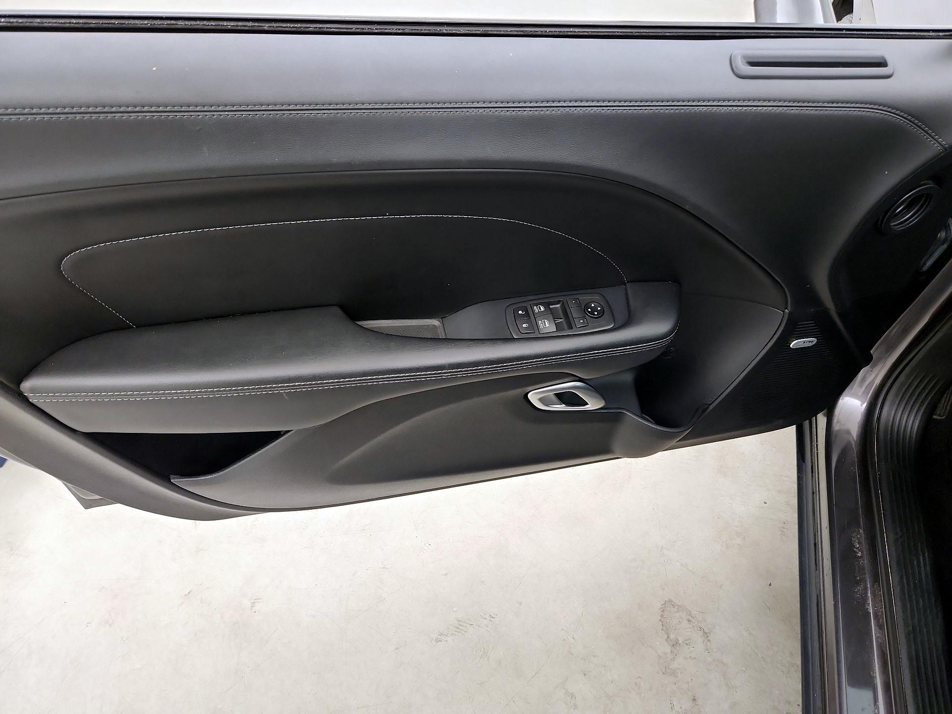 Thumbnail: 2020 Dodge Challenger - 12