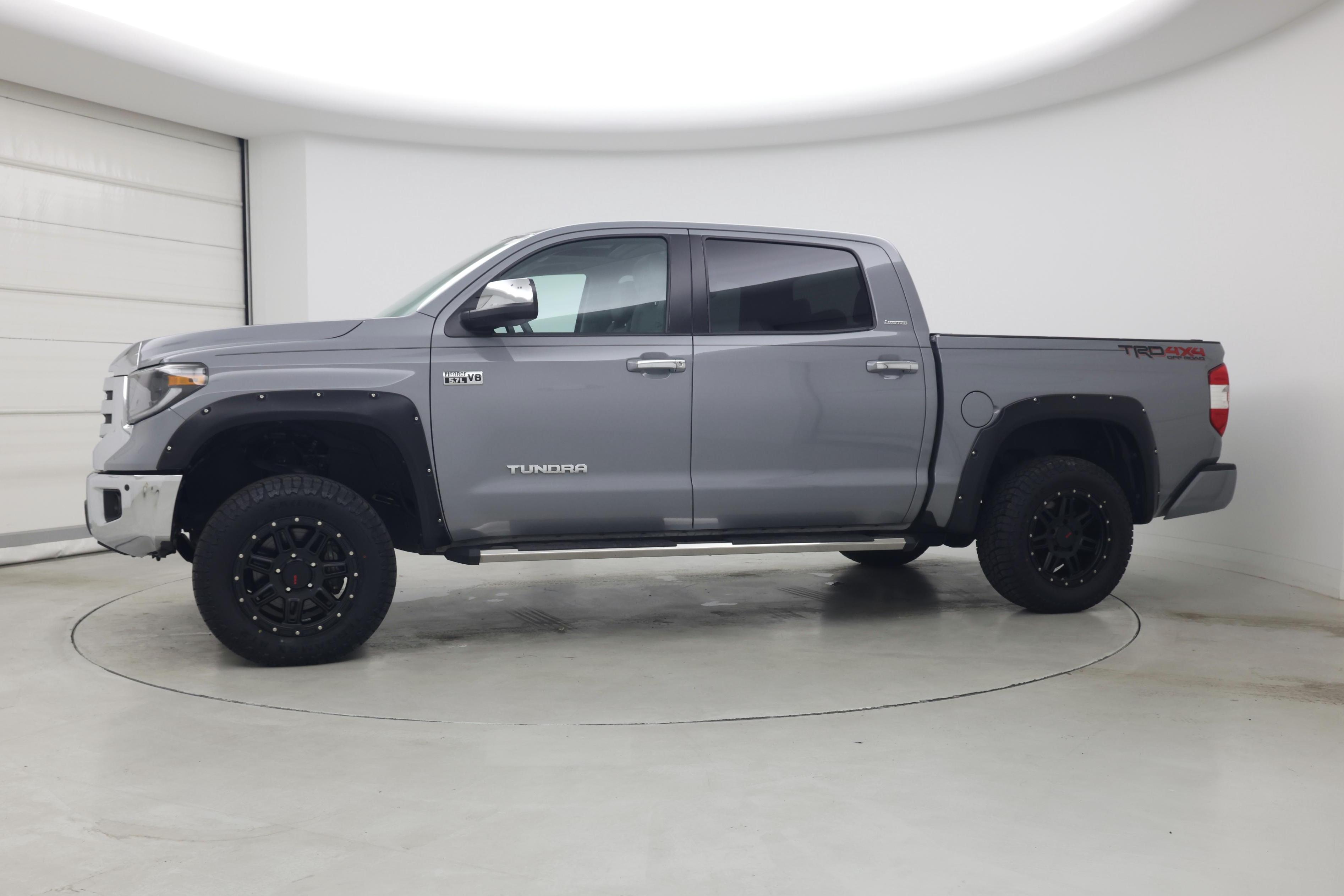 Thumbnail: 2021 Toyota Tundra - 3