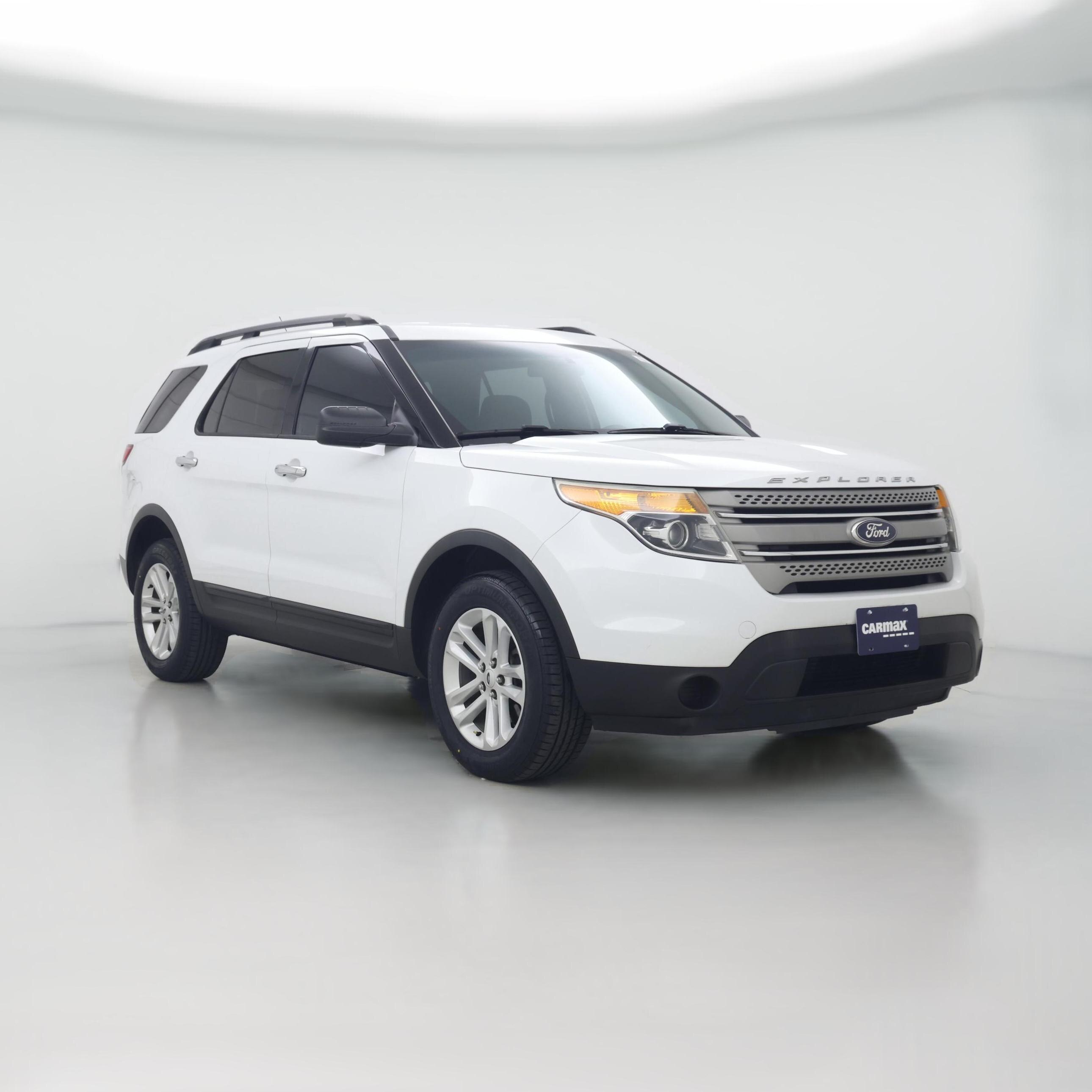 Thumbnail: 2015 Ford Explorer - 1