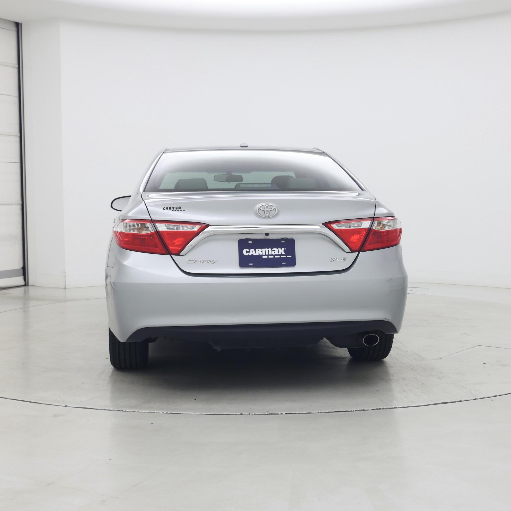 Thumbnail: 2015 Toyota Camry - 6