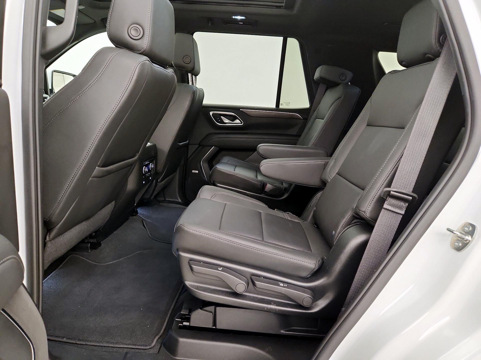 Thumbnail: 2024 Chevrolet Tahoe - 20