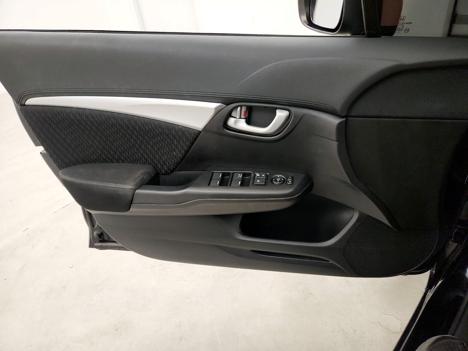 Thumbnail: 2014 Honda Civic - 12