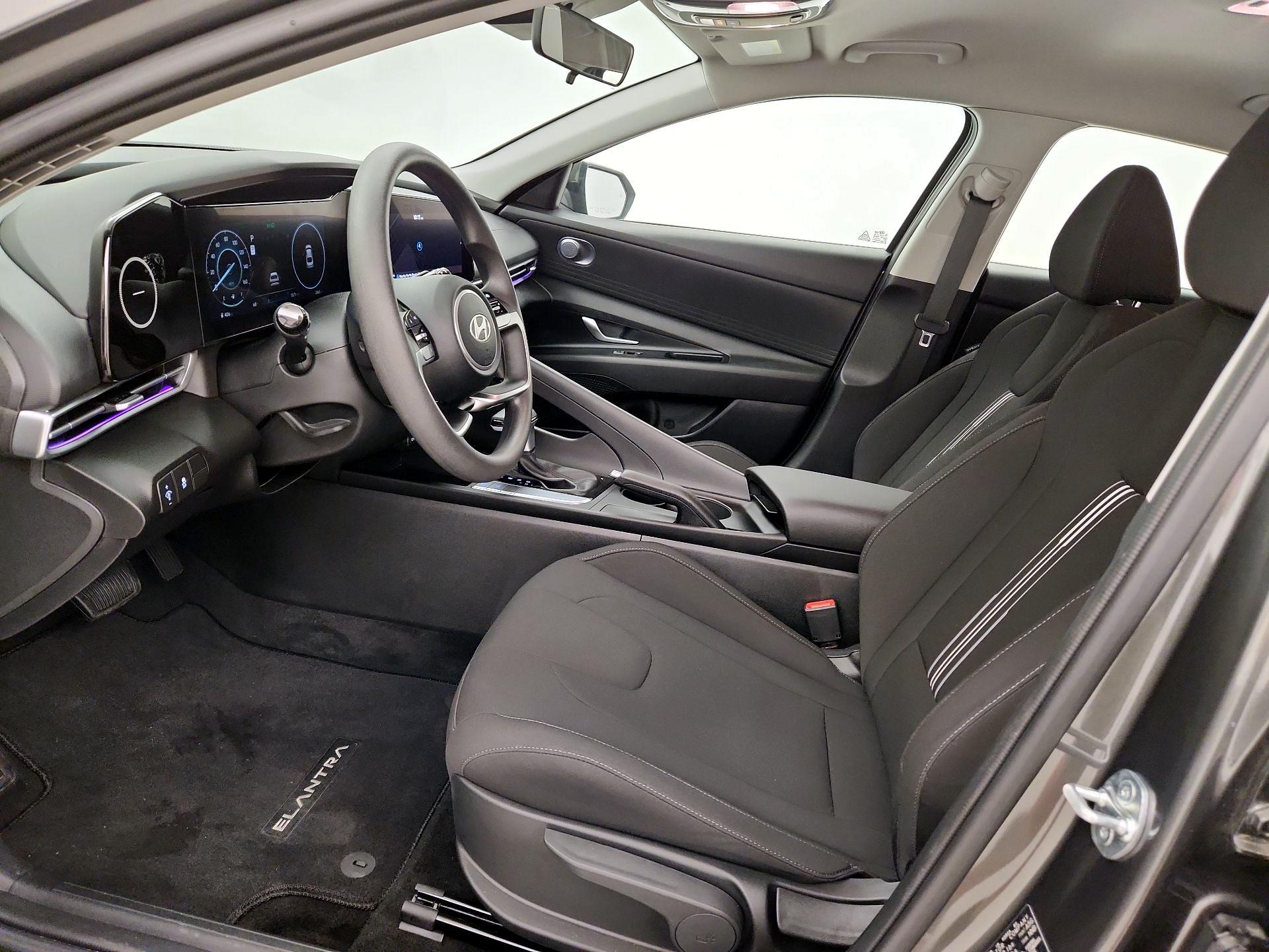 Thumbnail: 2024 Hyundai Elantra - 11