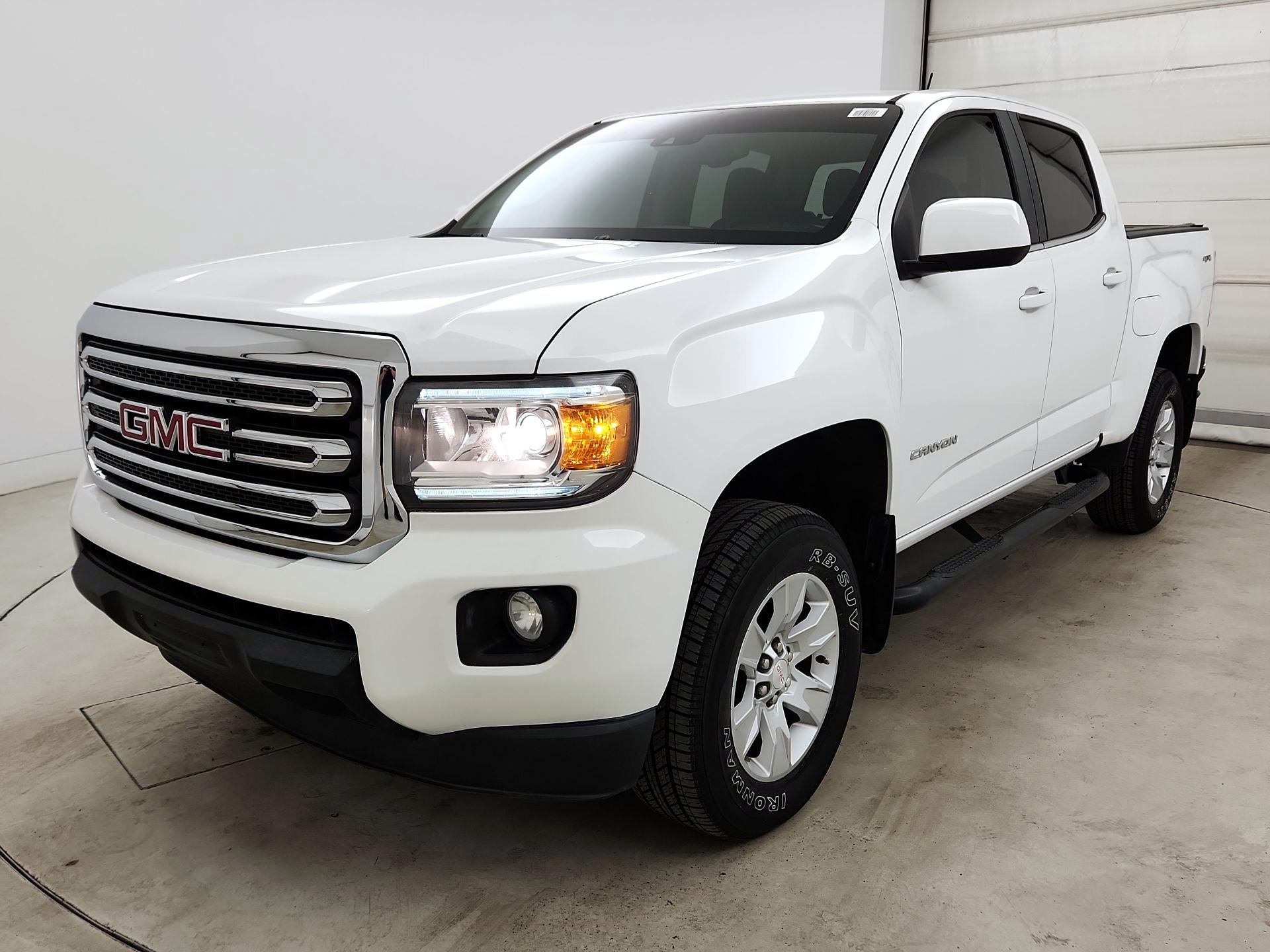 Thumbnail: 2016 GMC Canyon - 3