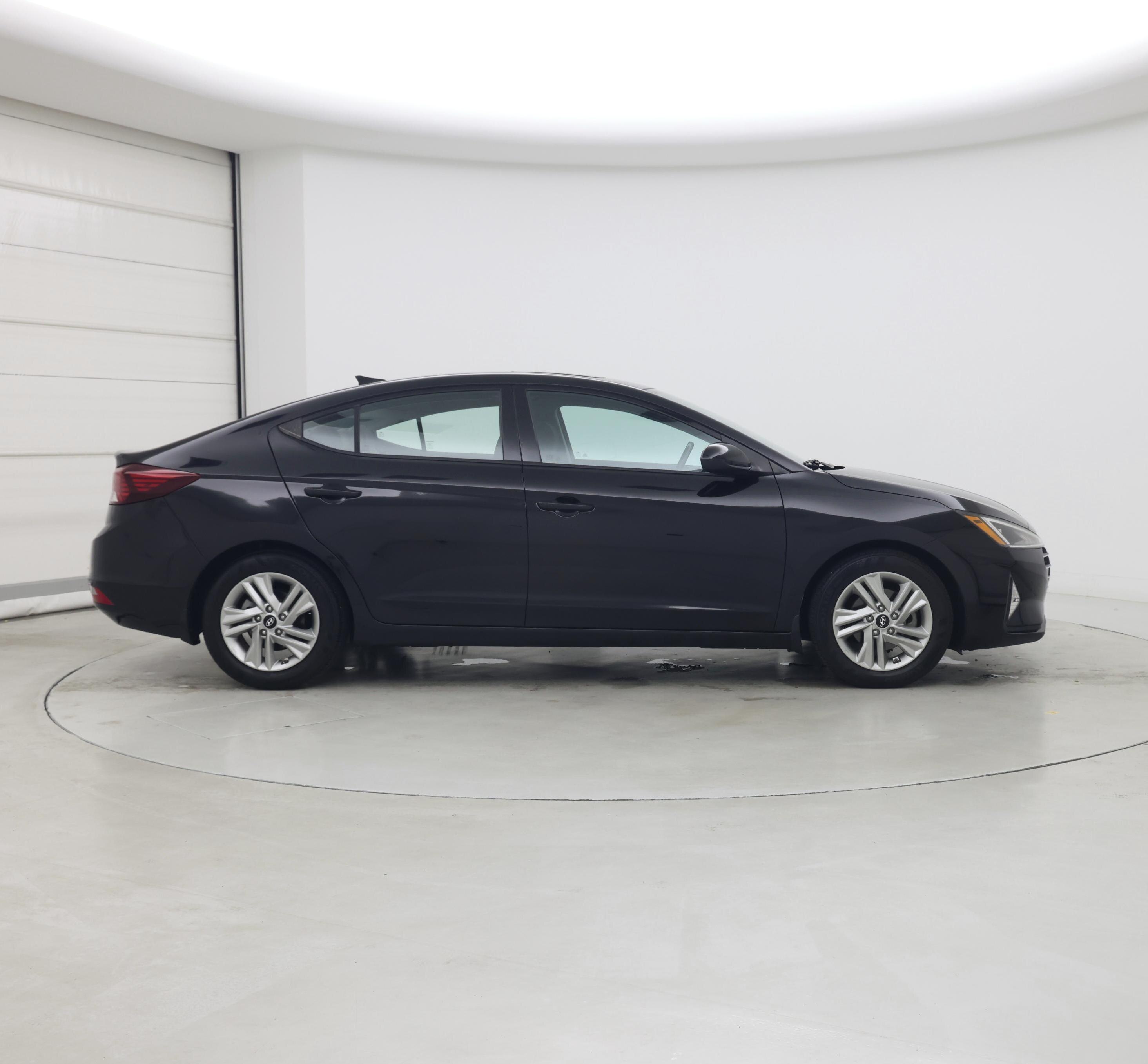 Thumbnail: 2020 Hyundai Elantra - 7