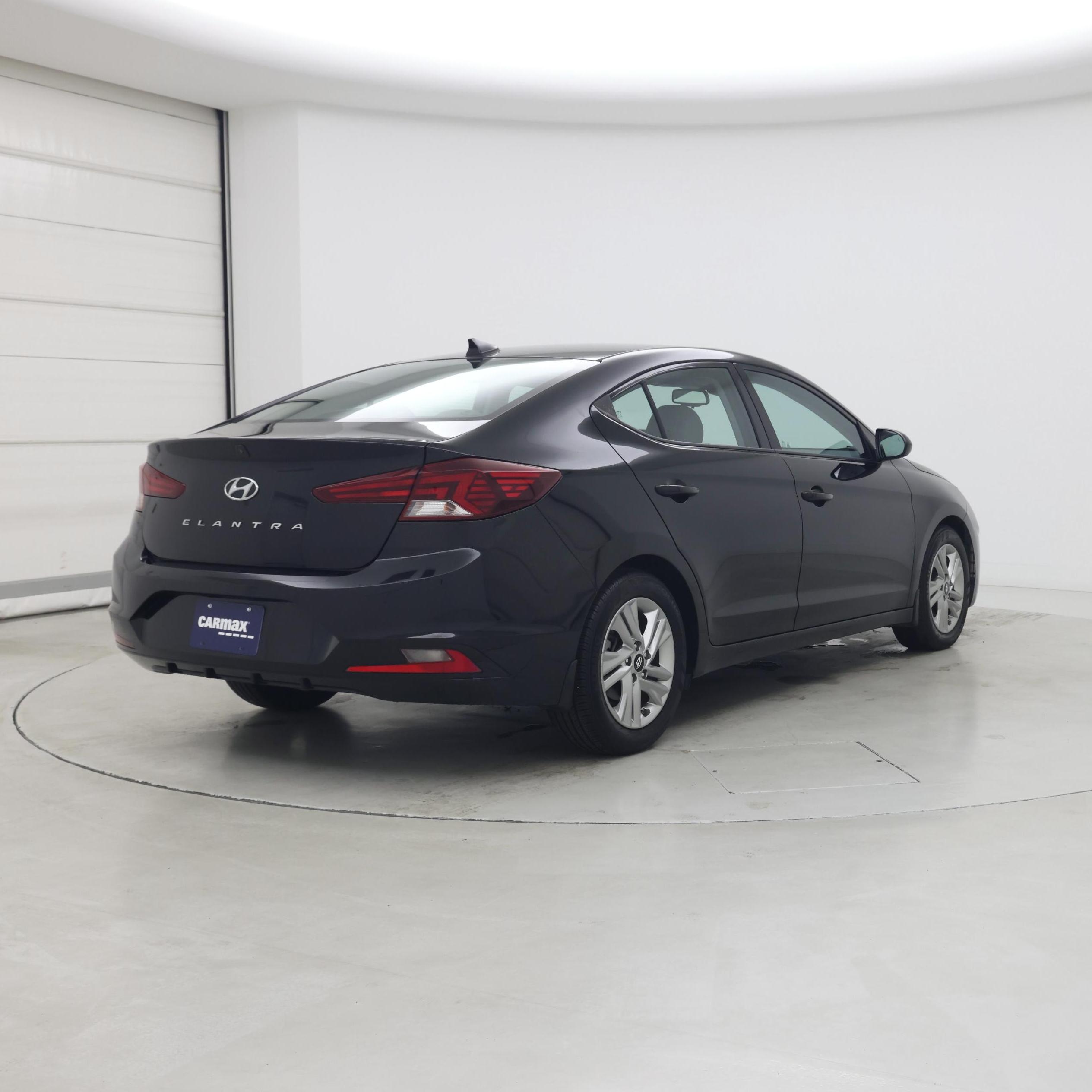 Thumbnail: 2020 Hyundai Elantra - 8