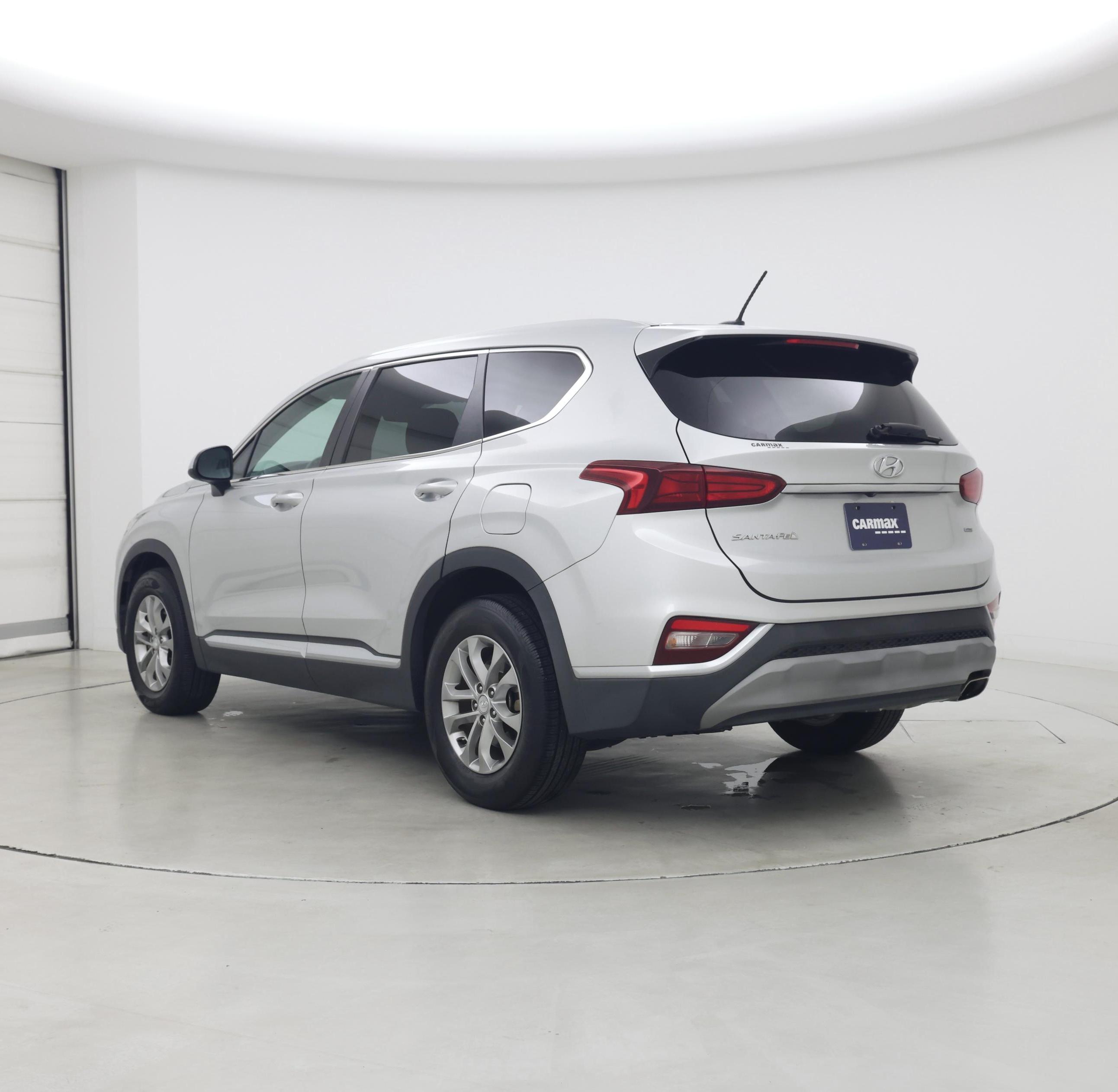 Thumbnail: 2019 Hyundai Santa Fe - 2