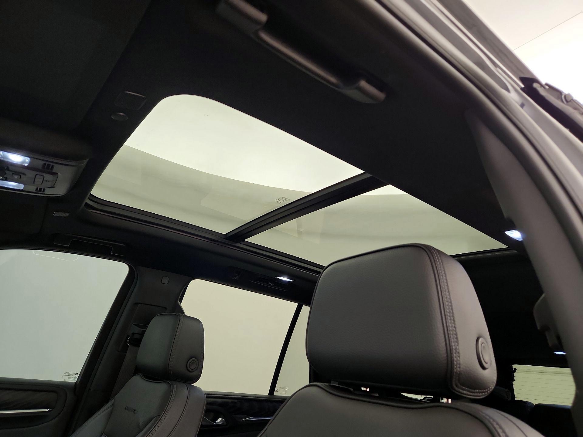 Thumbnail: 2023 GMC Yukon - 20