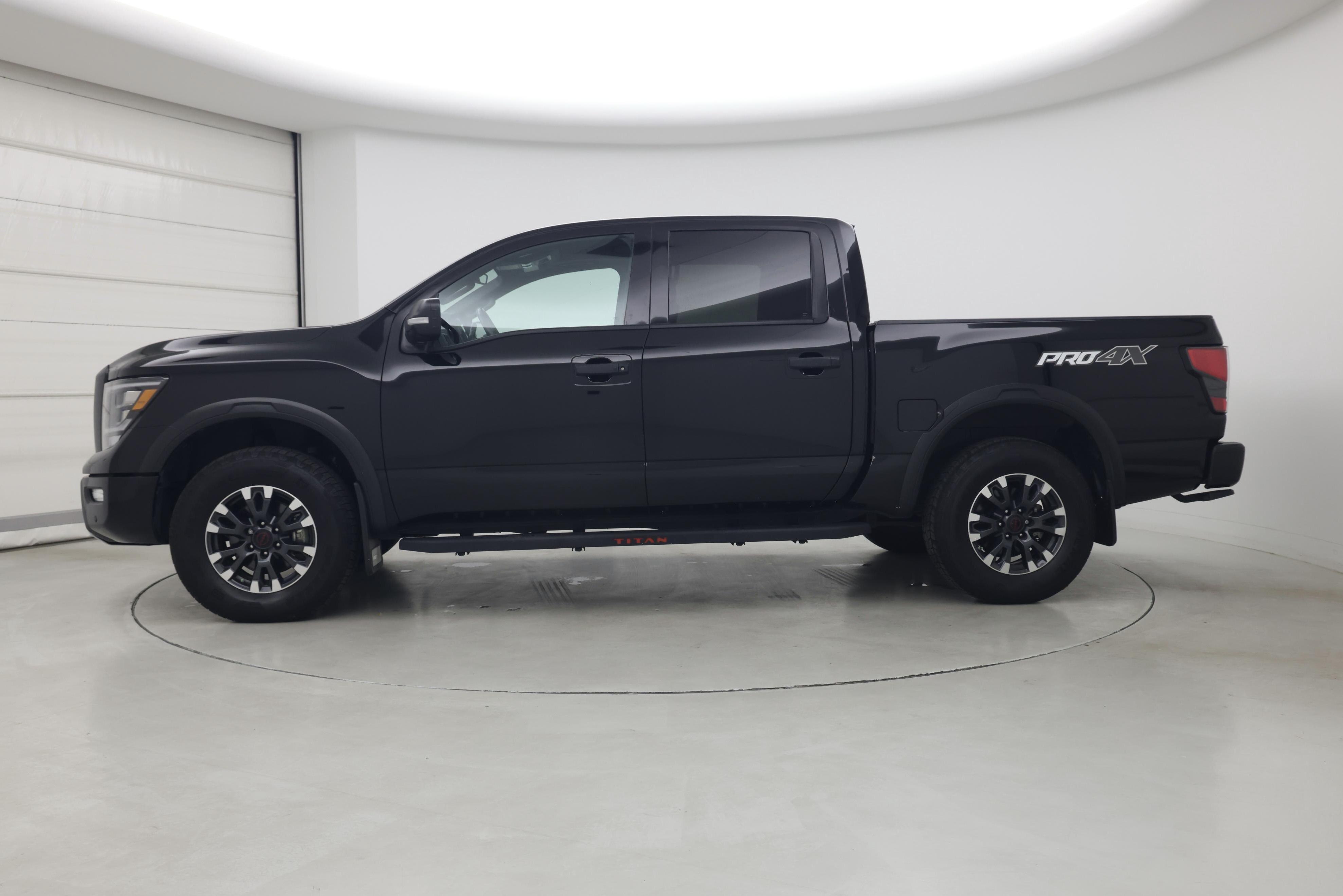 Thumbnail: 2024 Nissan Titan - 3