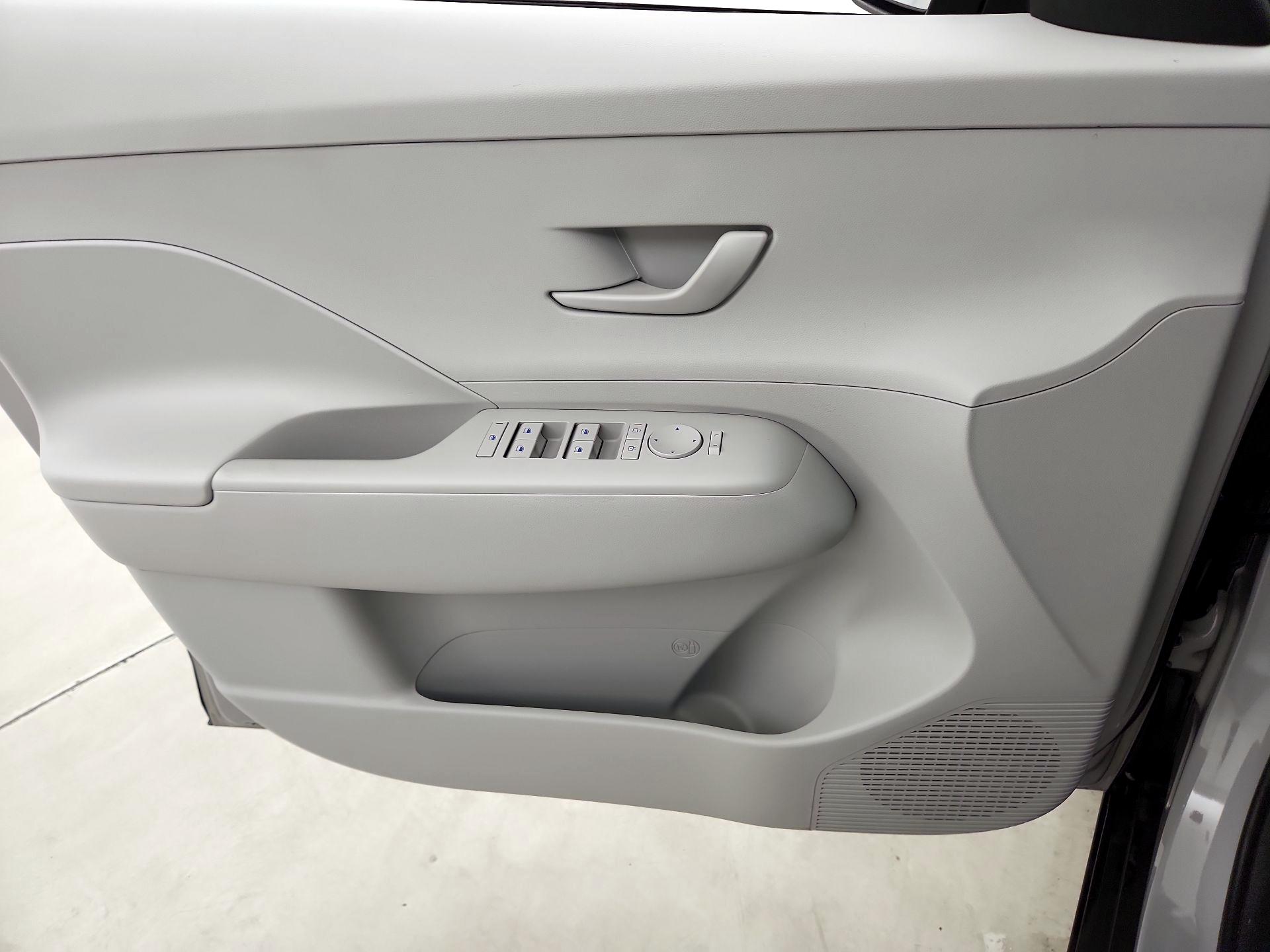 Thumbnail: 2025 Hyundai Kona - 12