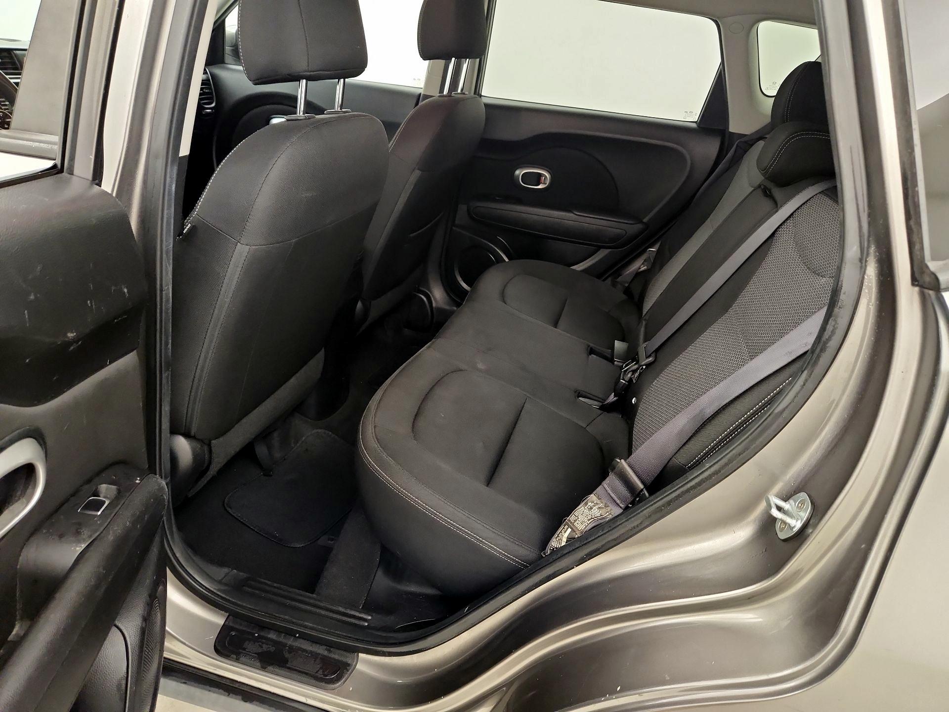 Thumbnail: 2018 Kia Soul - 19