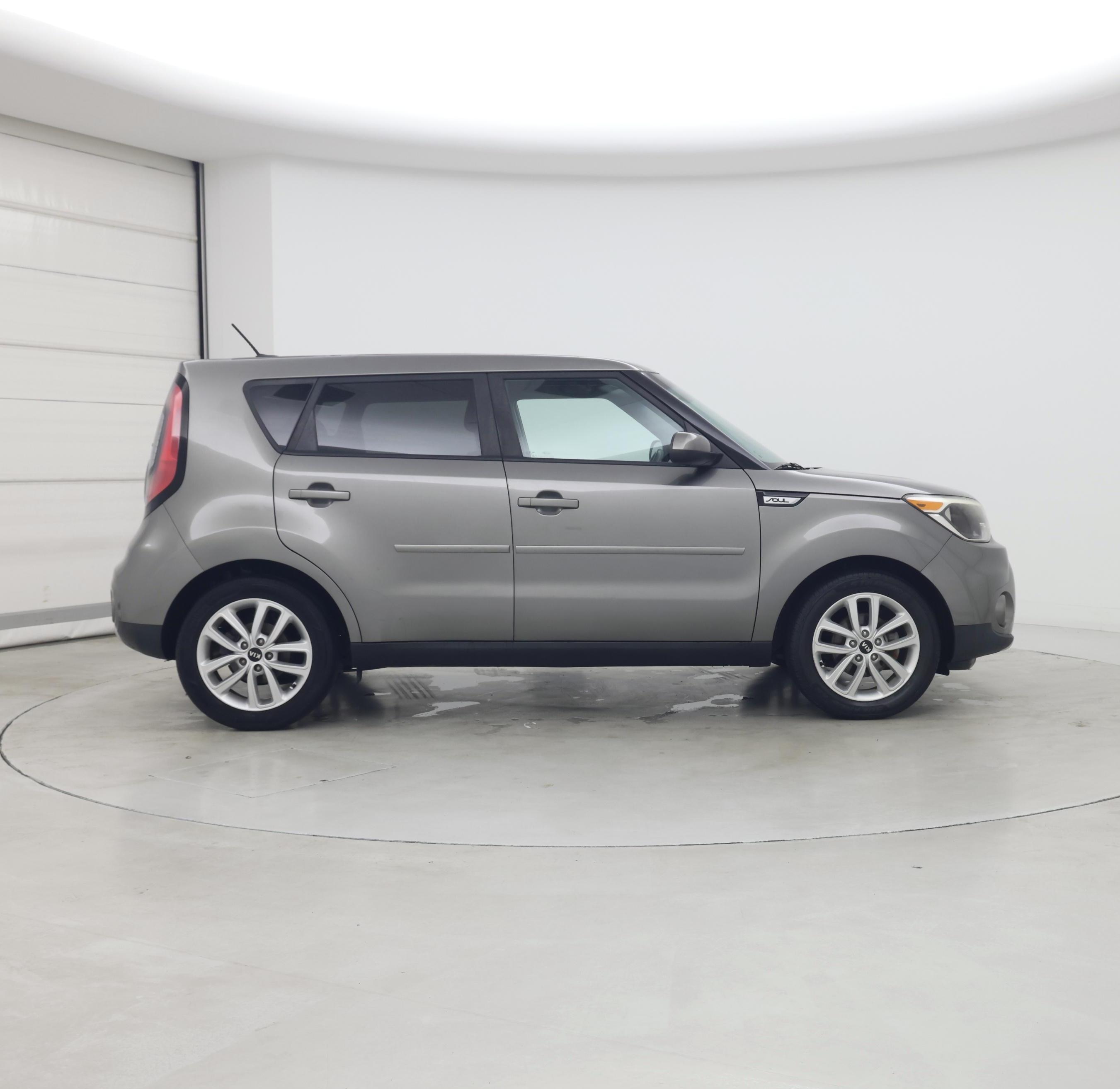 Thumbnail: 2018 Kia Soul - 7