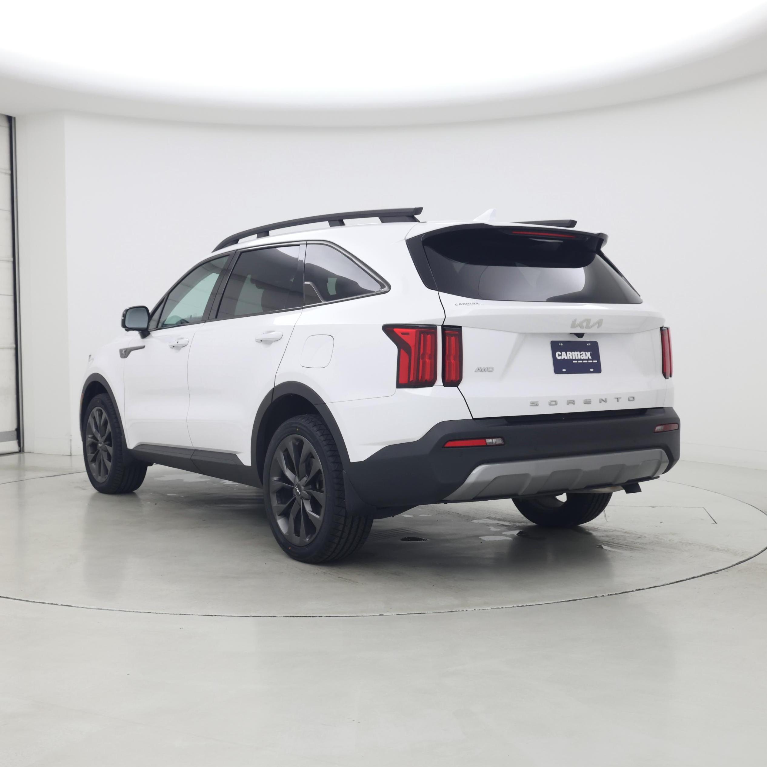 Thumbnail: 2022 Kia Sorento - 2