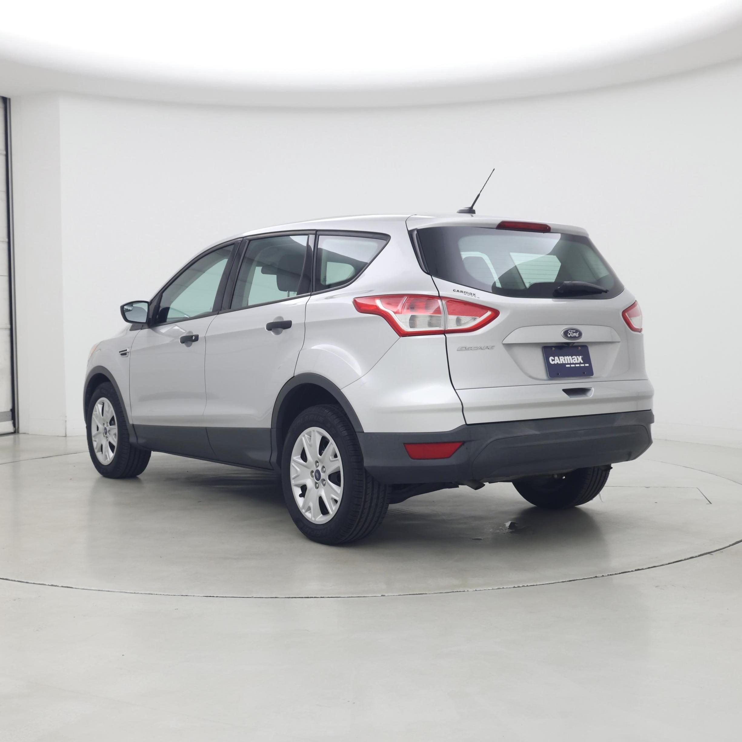 Thumbnail: 2016 Ford Escape - 2