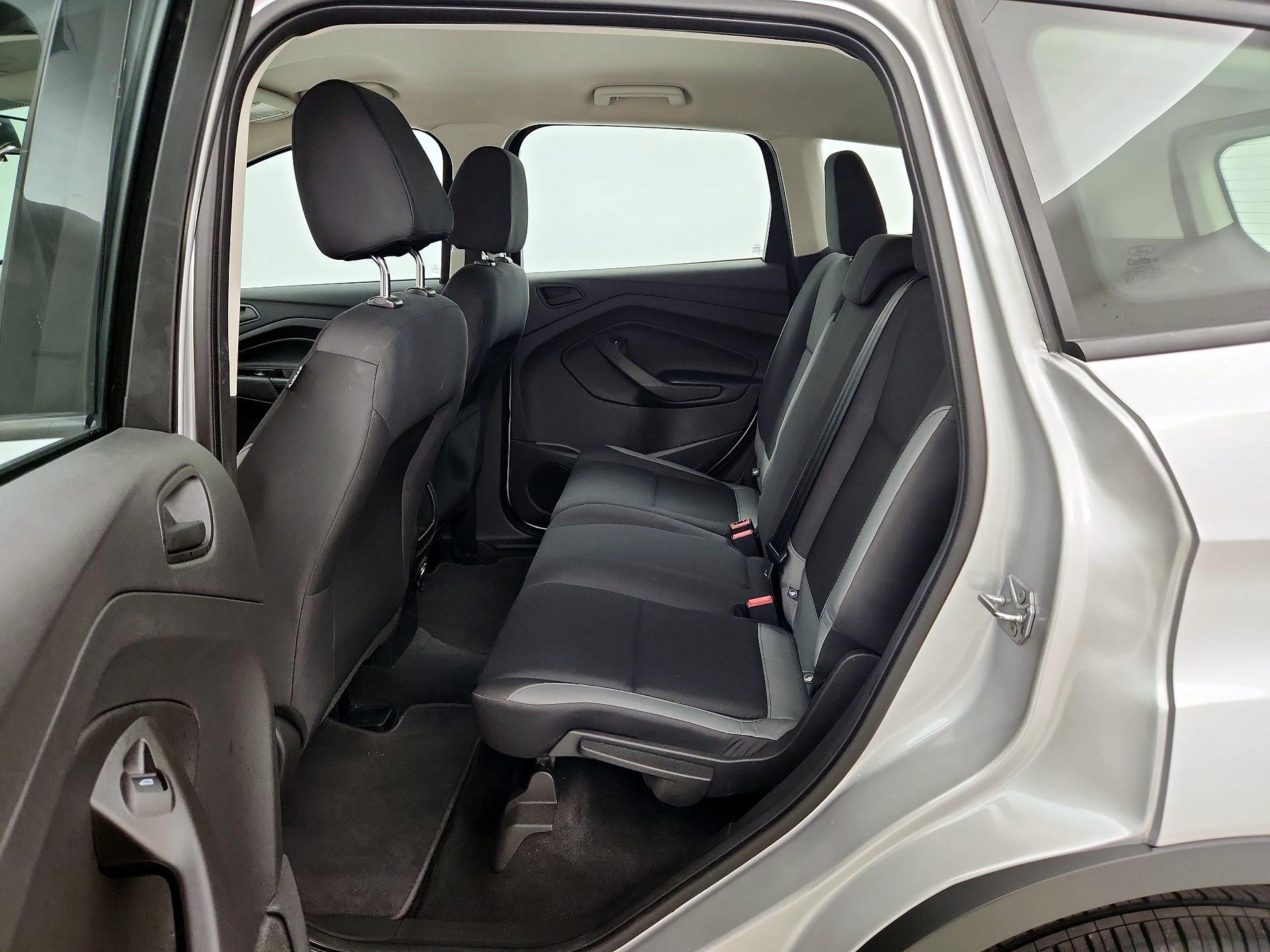 Thumbnail: 2016 Ford Escape - 19