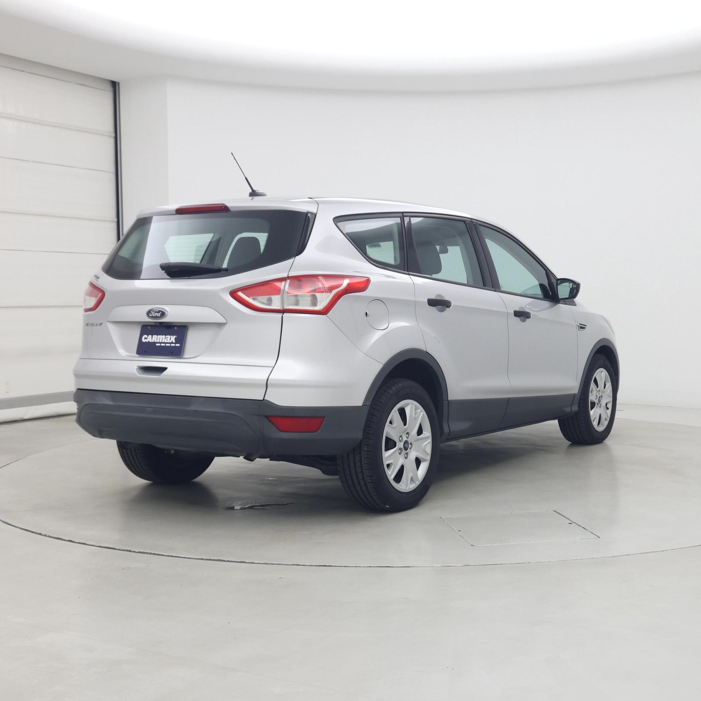 Thumbnail: 2016 Ford Escape - 8