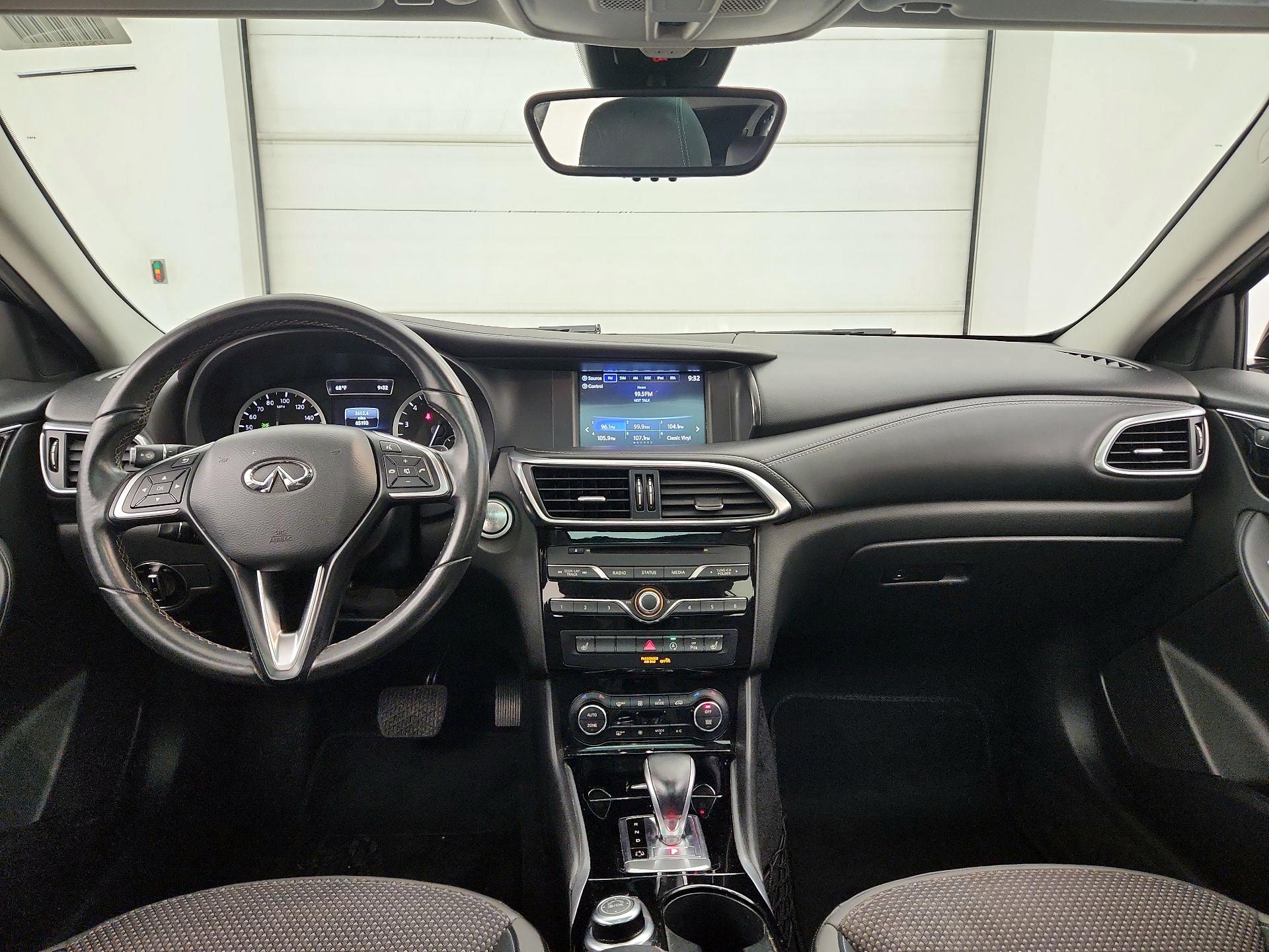 Thumbnail: 2019 INFINITI QX30 - 9