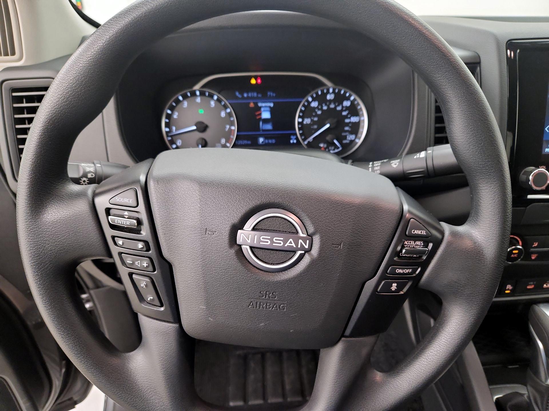 Thumbnail: 2023 Nissan Frontier - 10