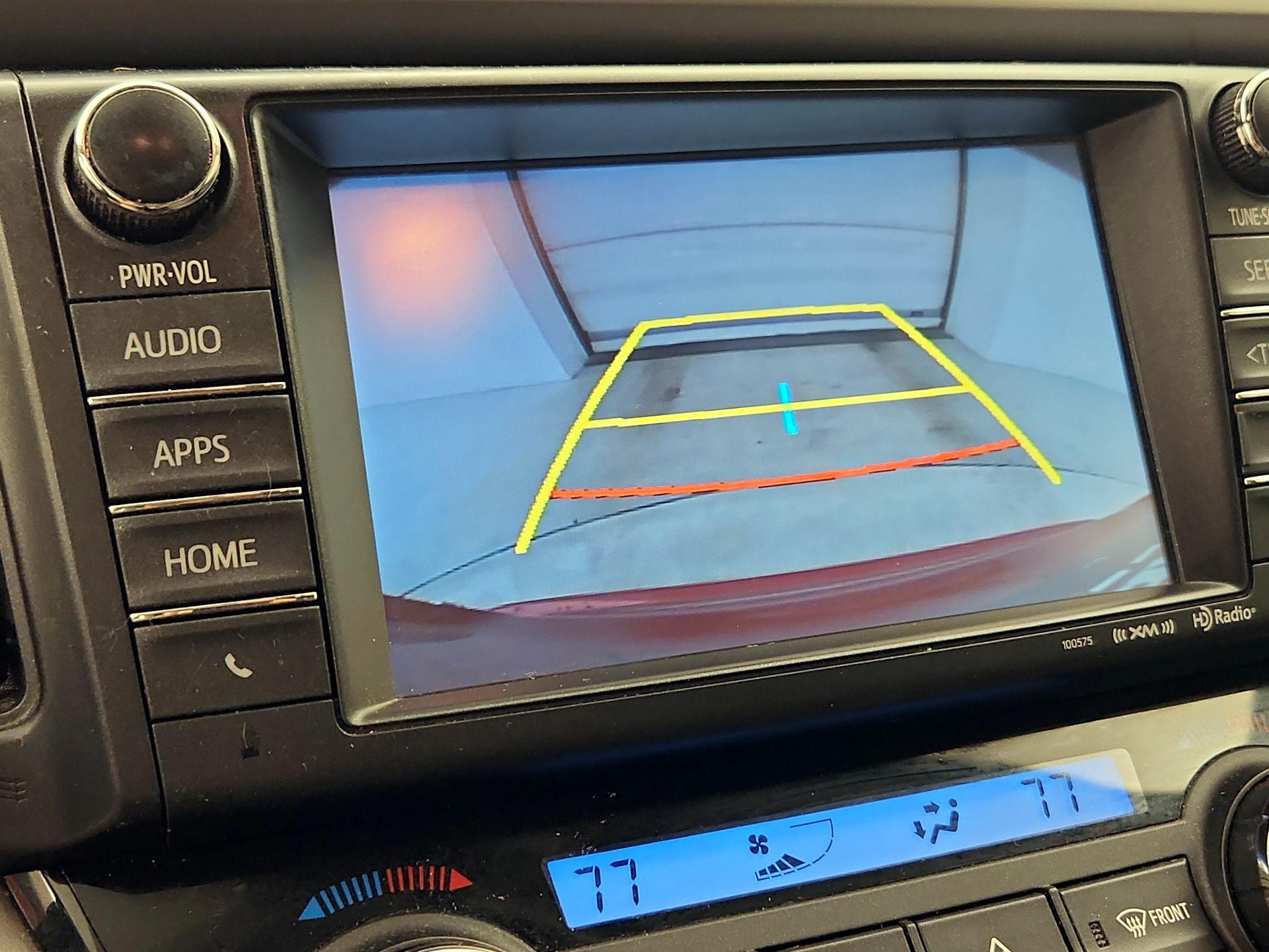 Thumbnail: 2016 Toyota RAV4 - 14
