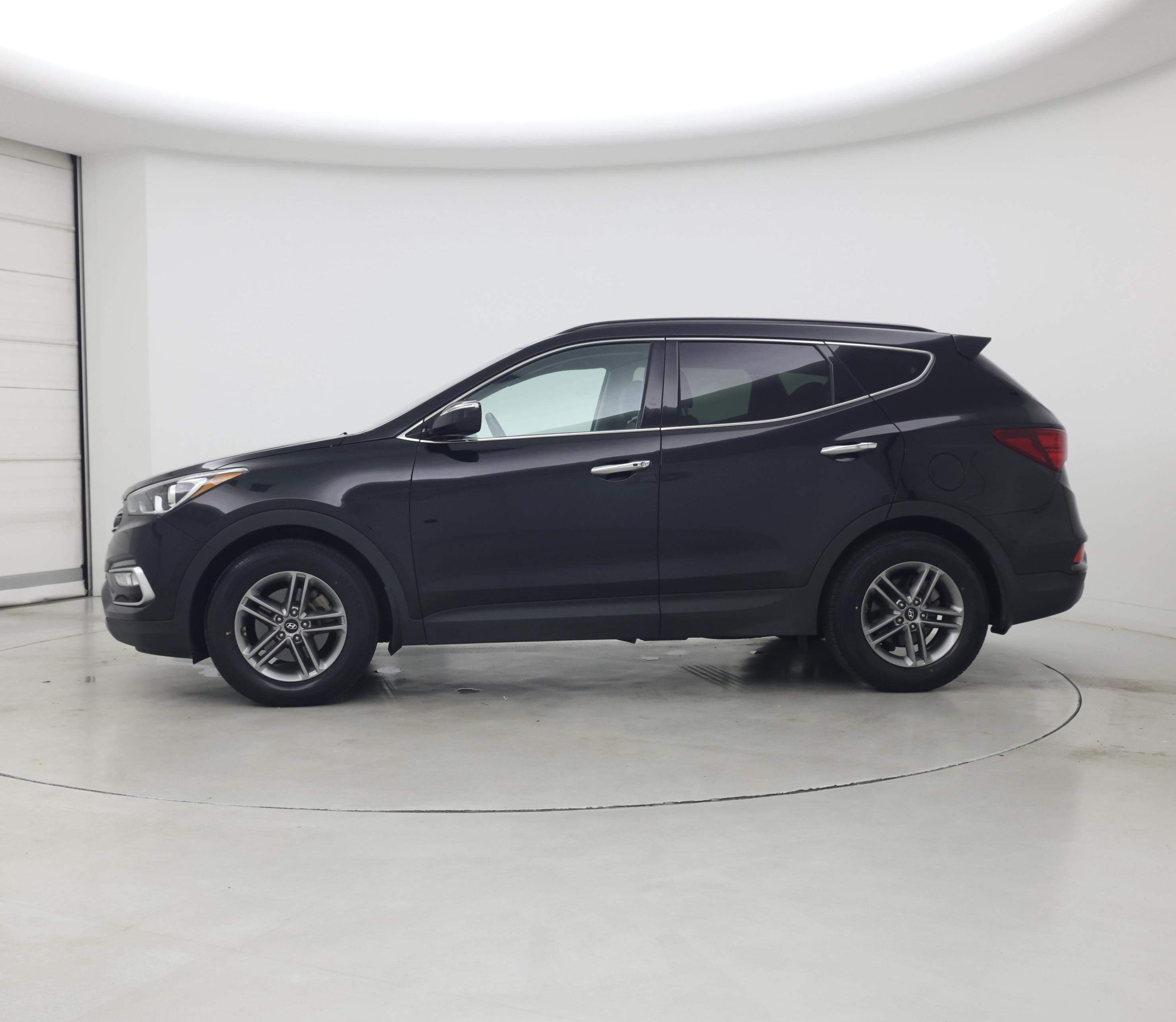 Thumbnail: 2018 Hyundai Santa Fe - 3