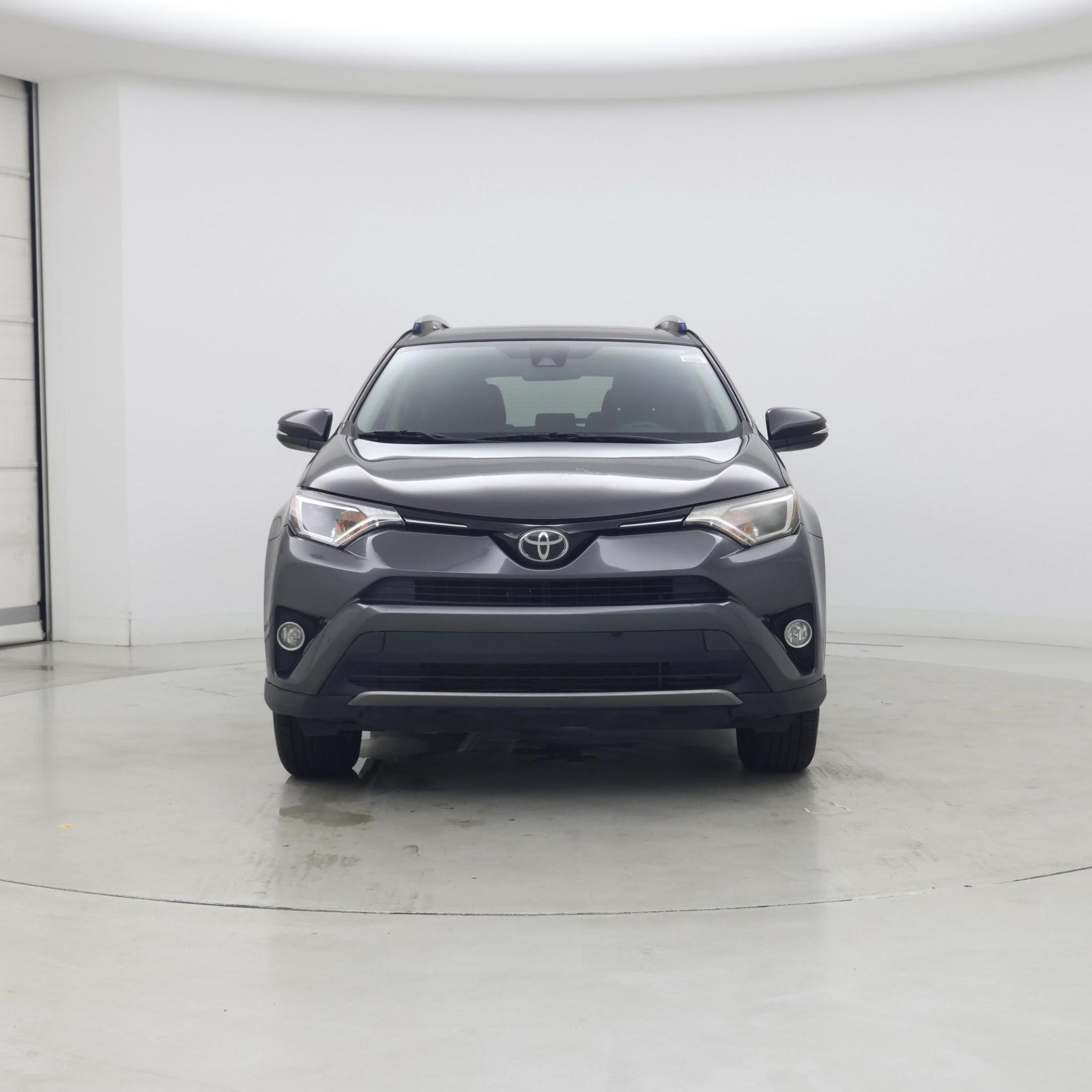 Thumbnail: 2018 Toyota RAV4 - 5