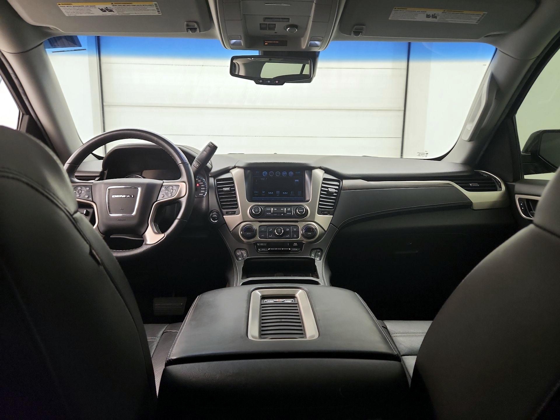 Thumbnail: 2018 GMC Yukon XL - 9