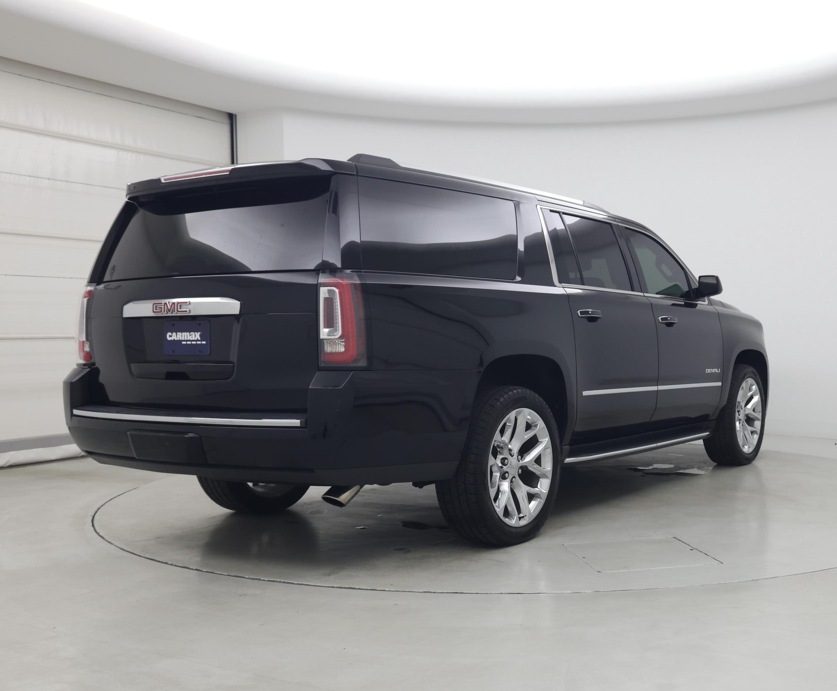 Thumbnail: 2018 GMC Yukon XL - 8